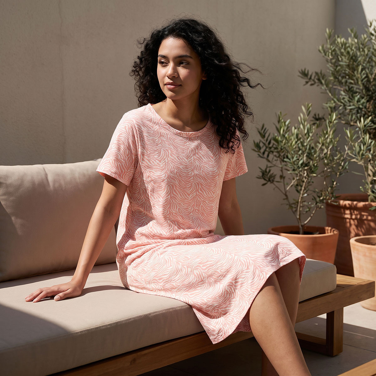 فستان نوم بطبعات حيوانات من سبلاش فاف-women-clothing-nightwear-nighties-image-1