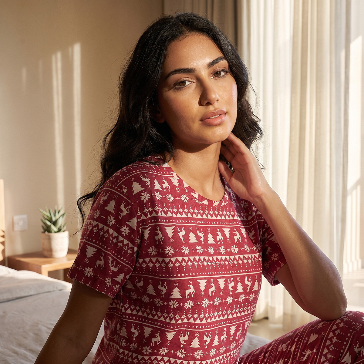 Splash Fav Winter Print T-shirt and Pyjama Set-women-clothing-nightwear-pyjamas-longsets-image-6
