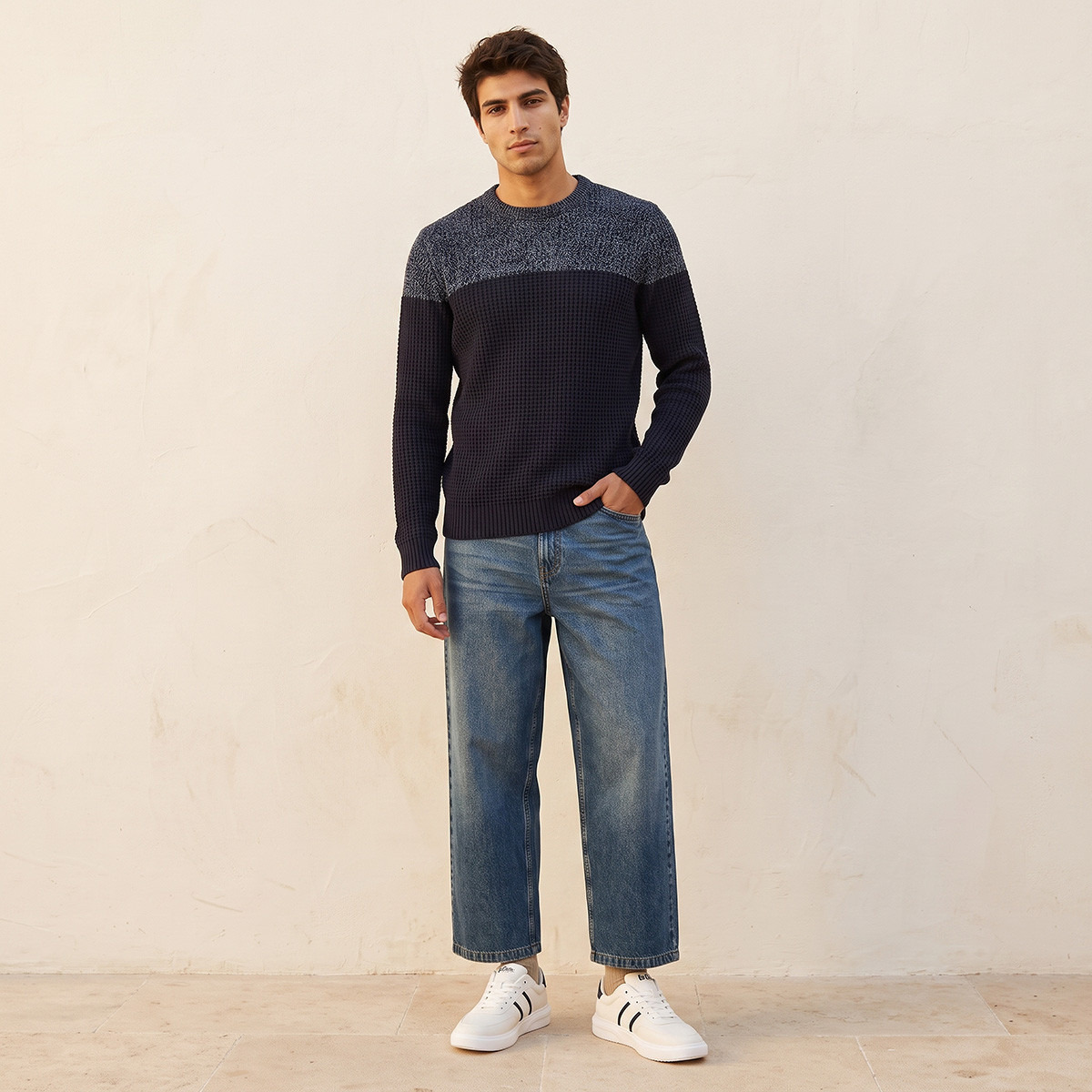 كنزة بارزة الملمس بياقة ضيقة من سبلاش فاف-men-clothing-sweatersandpullovers-image-2