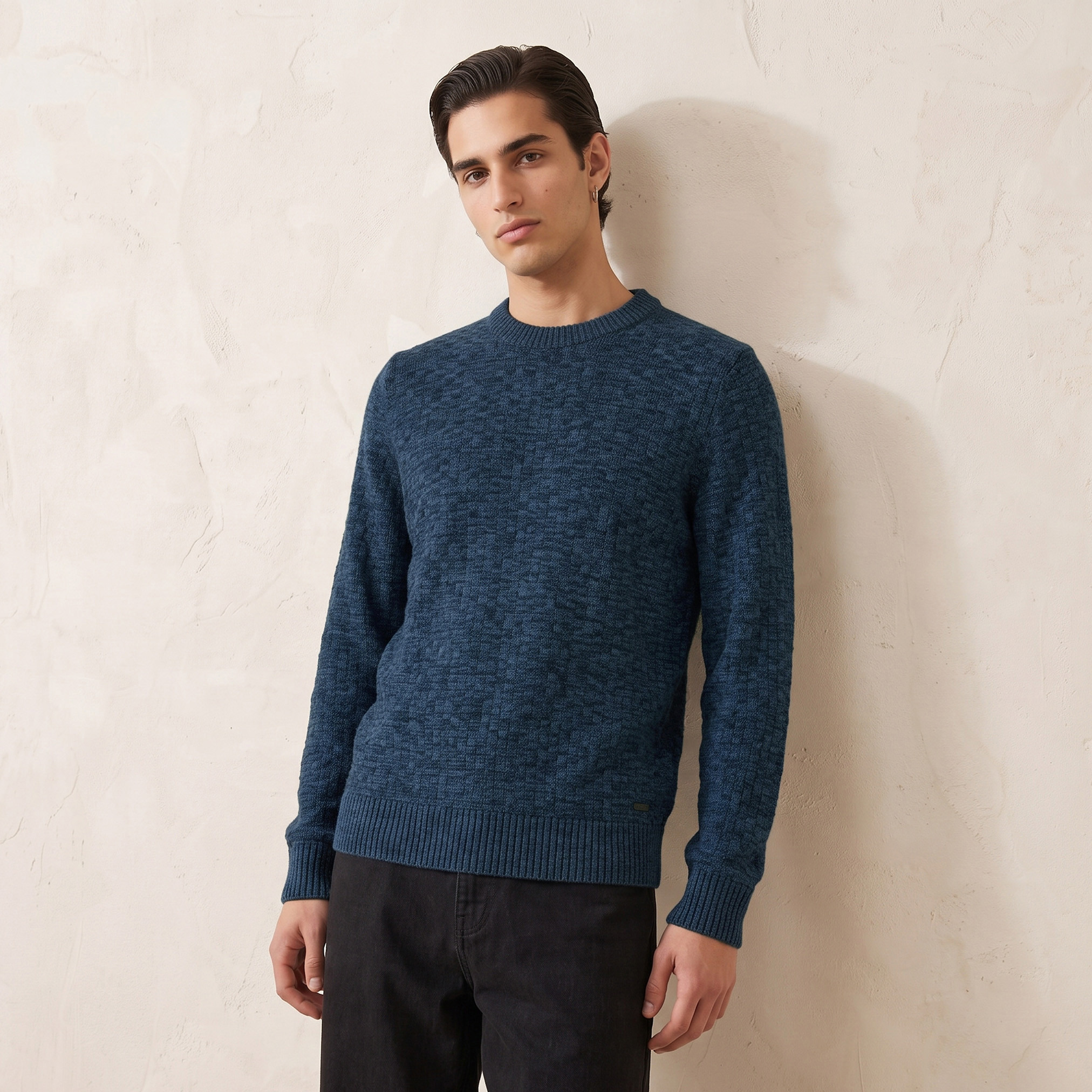 كنزة بارزة الملمس بياقة ضيقة من سبلاش فاف-men-clothing-sweatersandpullovers-image-1