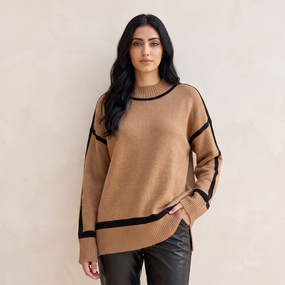 كنزة بارزة الملمس برقبة ضيقة من سبلاش فاف-women-winterwear-cardigansandjumpers-jumpers-image-1