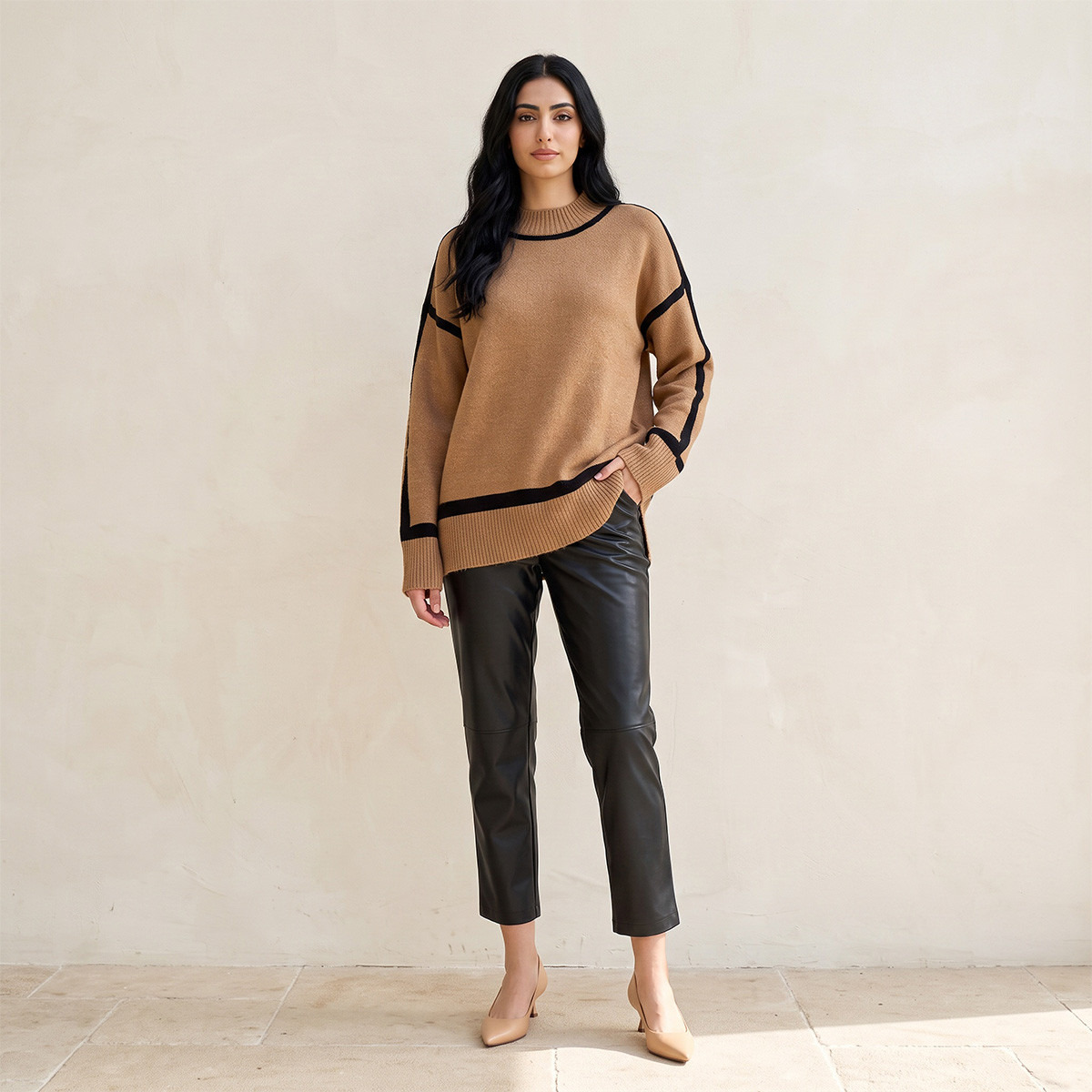 كنزة بارزة الملمس برقبة ضيقة من سبلاش فاف-women-winterwear-cardigansandjumpers-jumpers-image-2