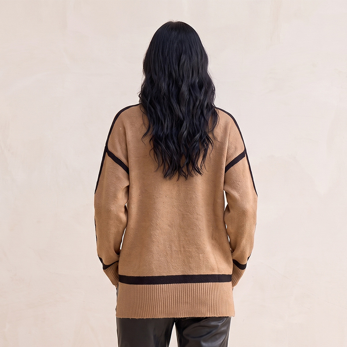 كنزة بارزة الملمس برقبة ضيقة من سبلاش فاف-women-winterwear-cardigansandjumpers-jumpers-image-3