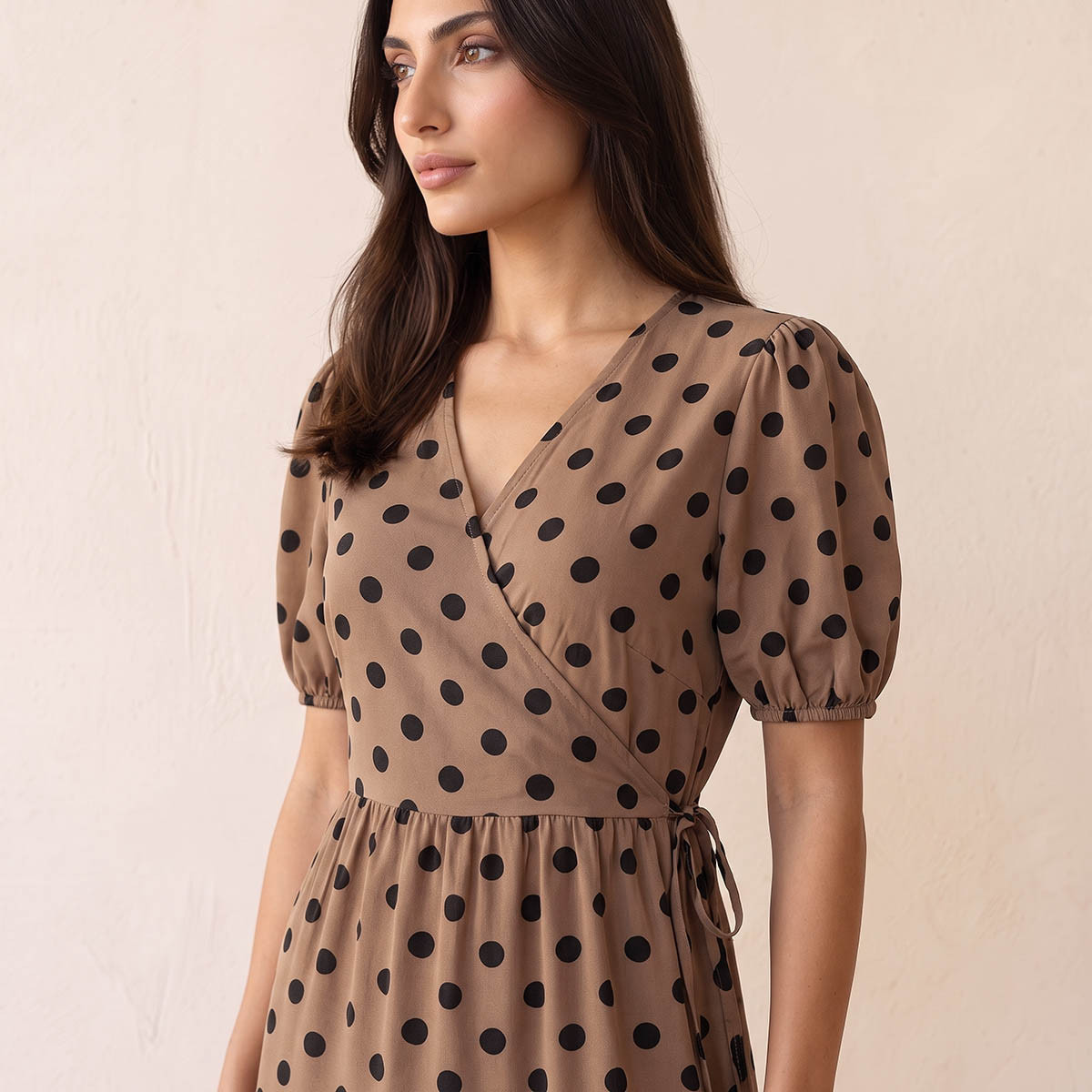 فستان ميدي منقط بتصميم طبقات من سبلاش فاف-women-clothing-dresses-image-2