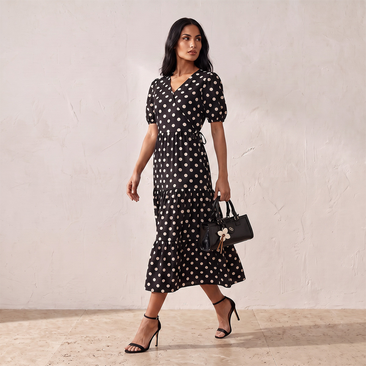 فستان ميدي منقط بتصميم طبقات من سبلاش فاف-women-clothing-dresses-image-3