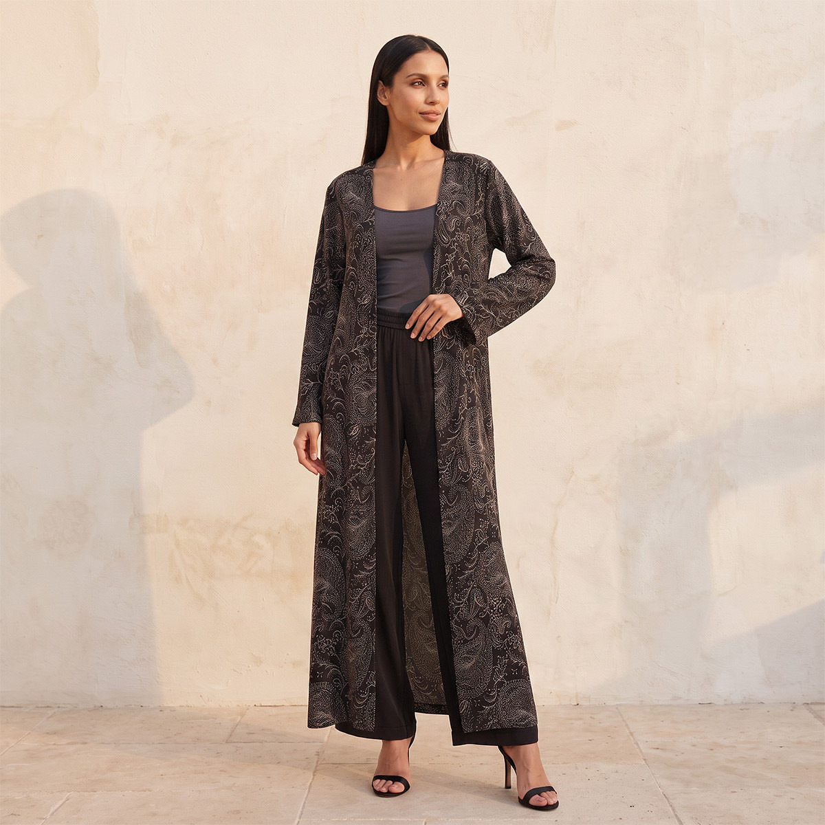 سترة كيمونو طويلة بطبعات بيزلي من سبلاش فاڤ-women-clothing-plussize-shirtsandblouses-blouses-image-1