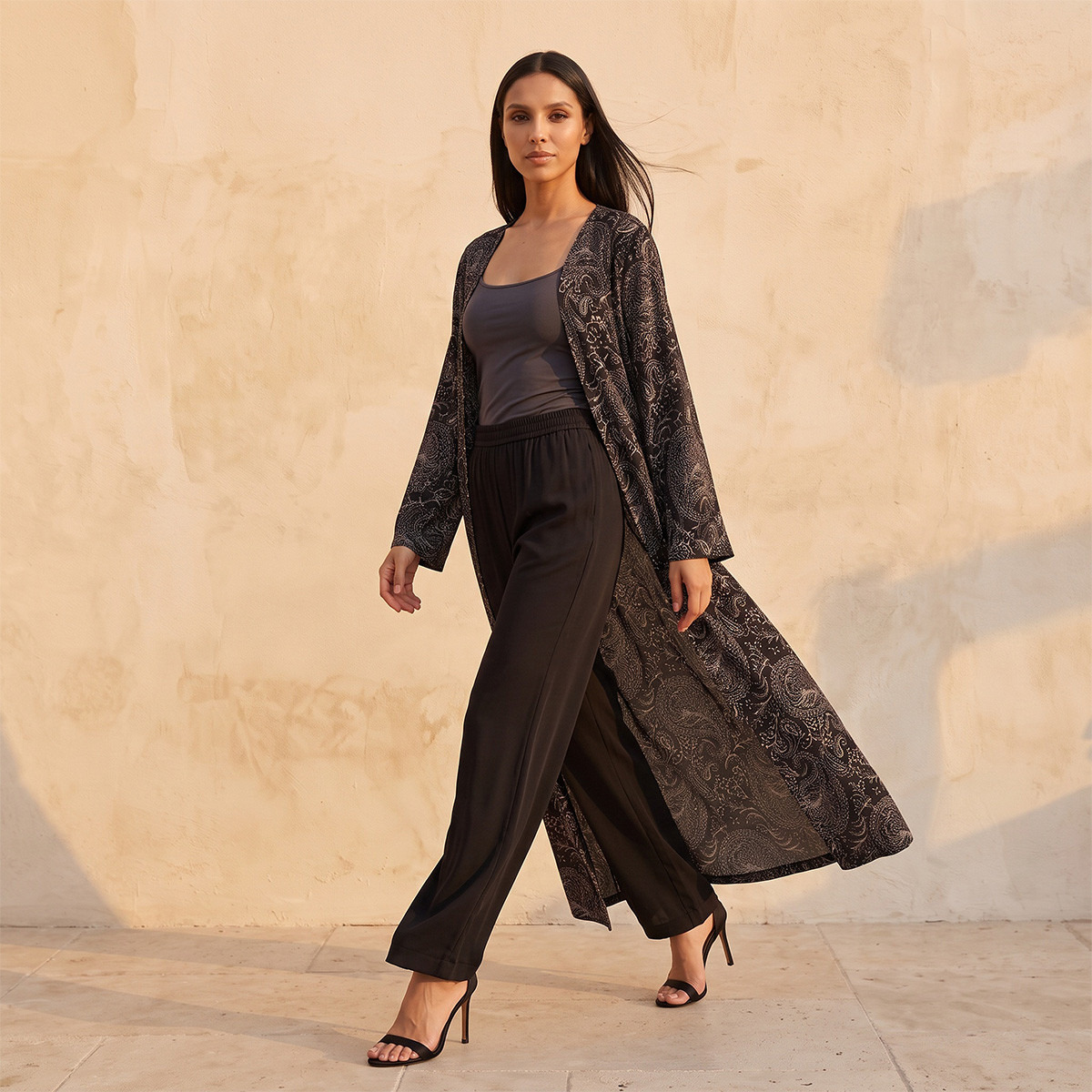 سترة كيمونو طويلة بطبعات بيزلي من سبلاش فاڤ-women-clothing-plussize-shirtsandblouses-blouses-image-3