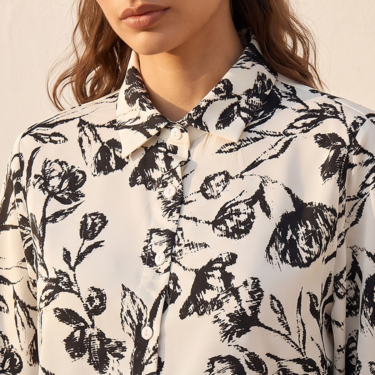 قميص بحواف غير متساوية وطبعات زهرية من سبلاش فيف-women-clothing-shirtsandblouses-shirts-image-6