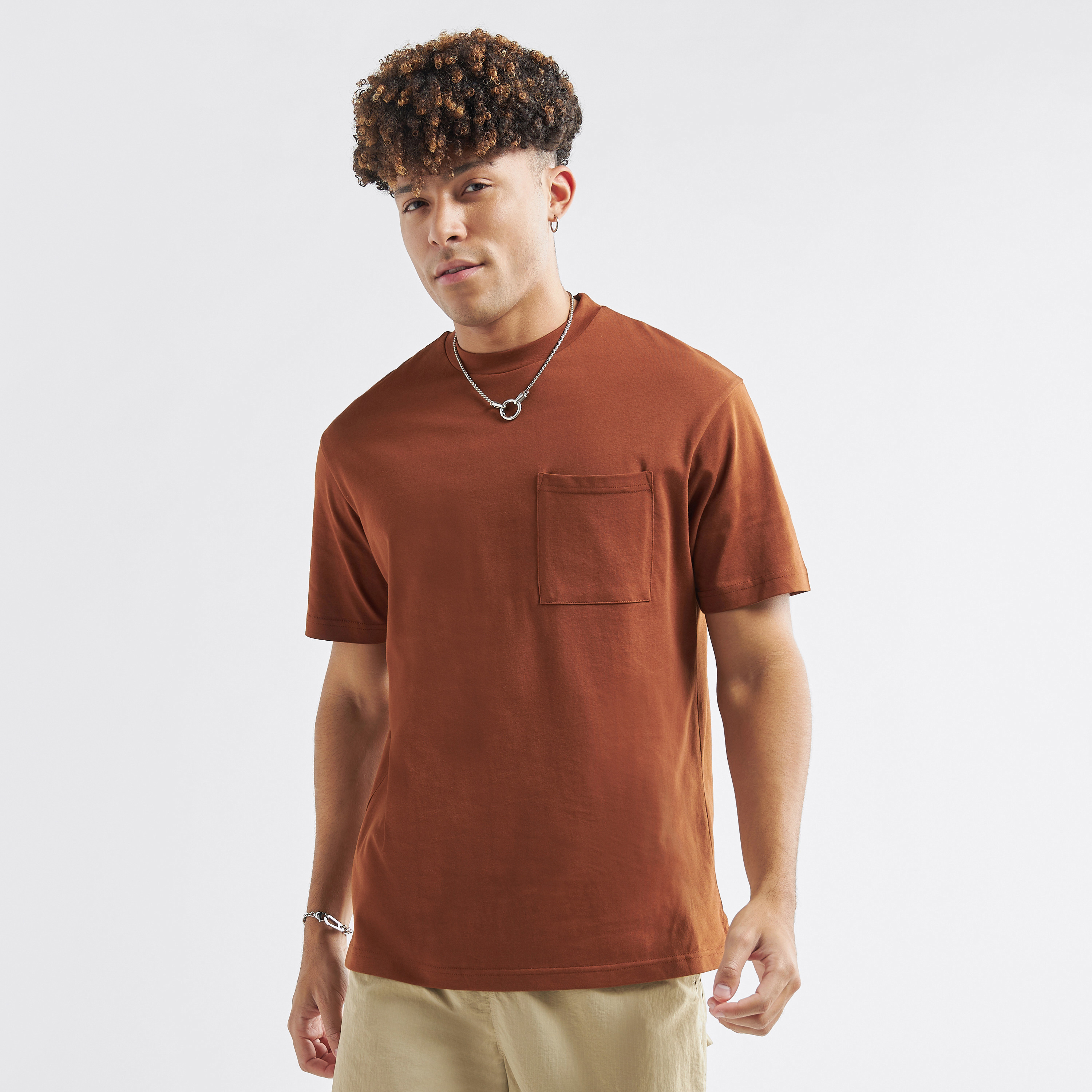 Oversized Pocket T-shirt-men-clothing-tshirtsandpolos-tshirts-image-9