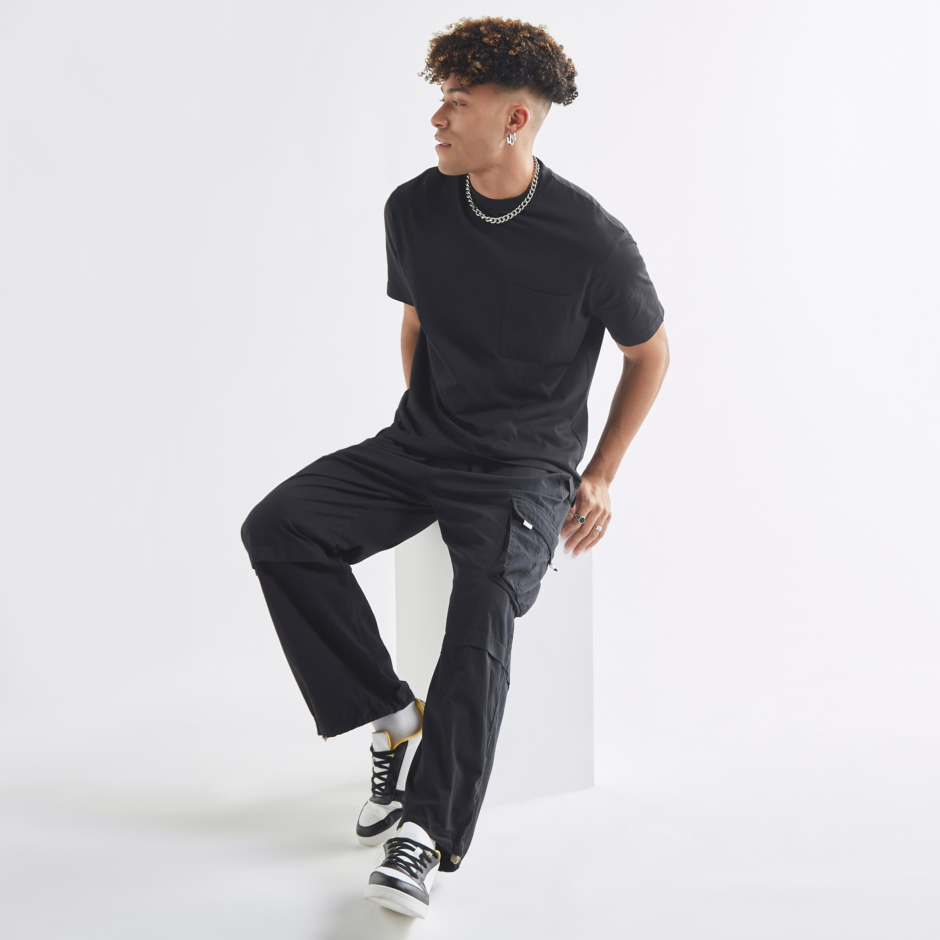 Oversized Pocket T-shirt-men-clothing-tshirtsandpolos-tshirts-image-6