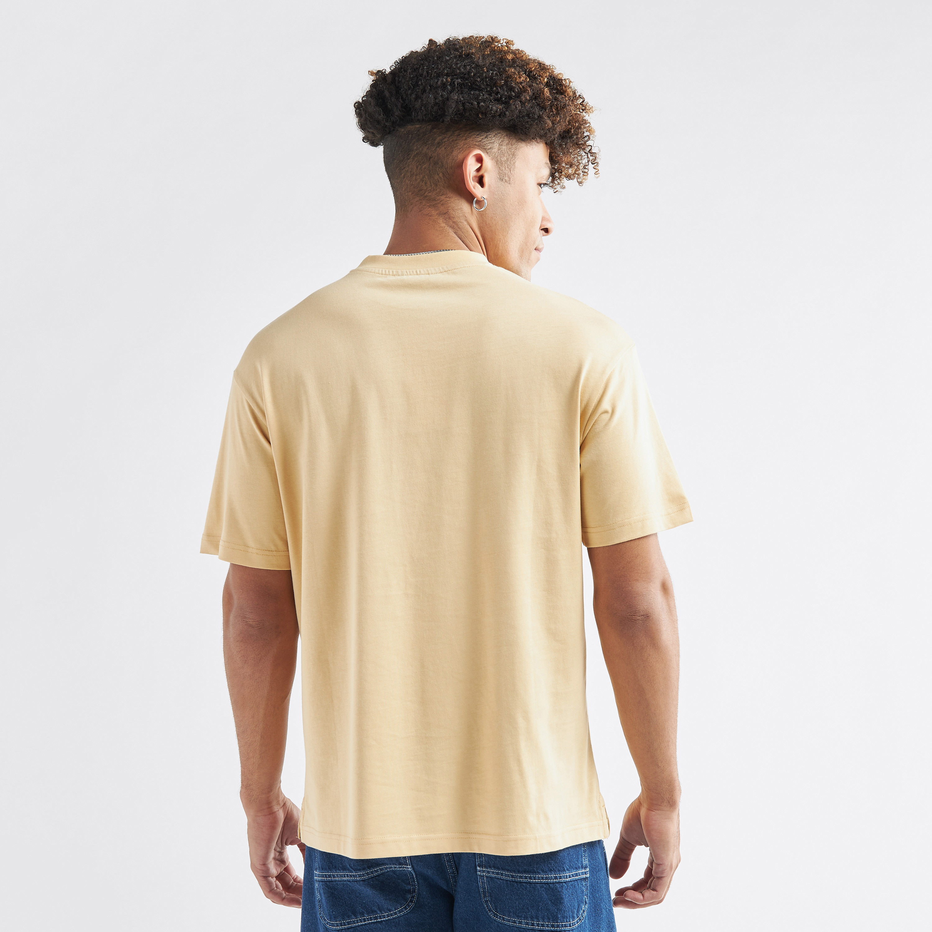 Oversized Pocket T-shirt-men-clothing-tshirtsandpolos-tshirts-image-15
