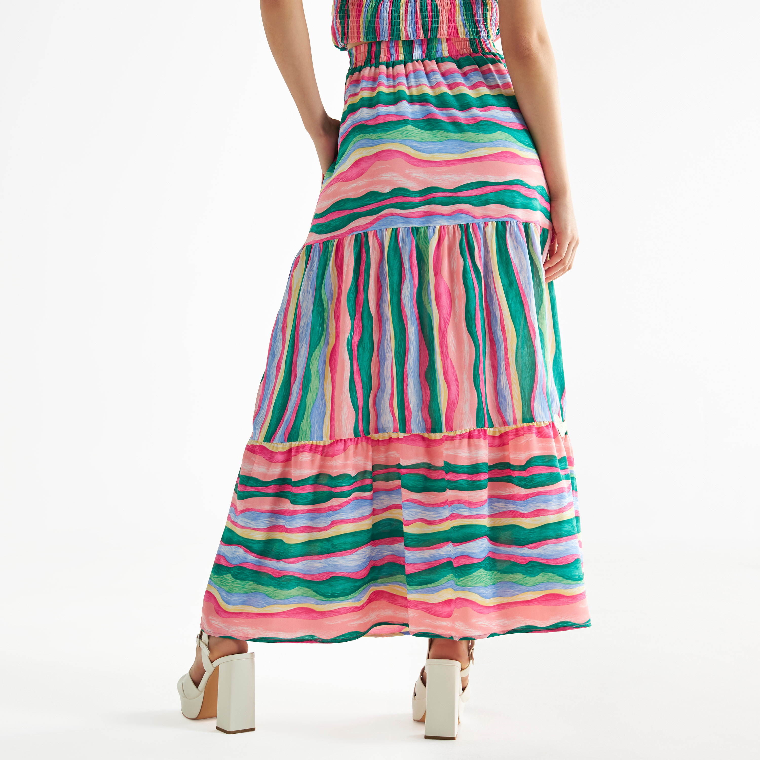 تنورة متعددة الطبقات بخصر مطاطي وجيوب بطبعات-women-clothing-skirts-image-3