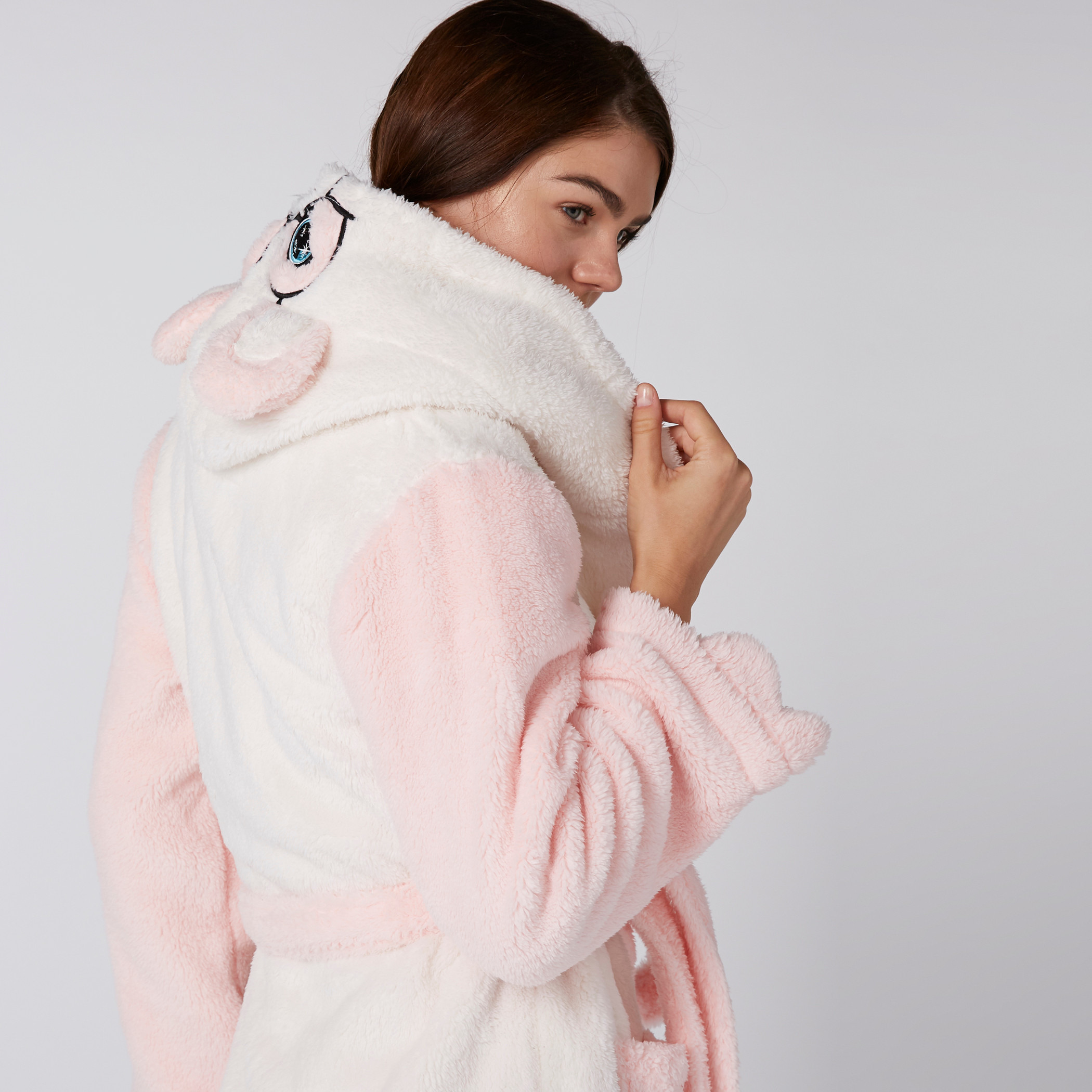 Buy Plush Bath Robe with Pocket Detail and Hood Online | Centrepoint UAE