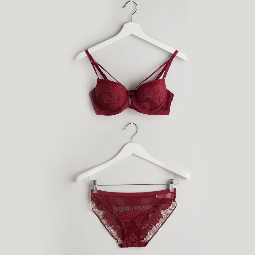Buy Women's Lace Padded Push-Up Bra with Hipster Briefs Online