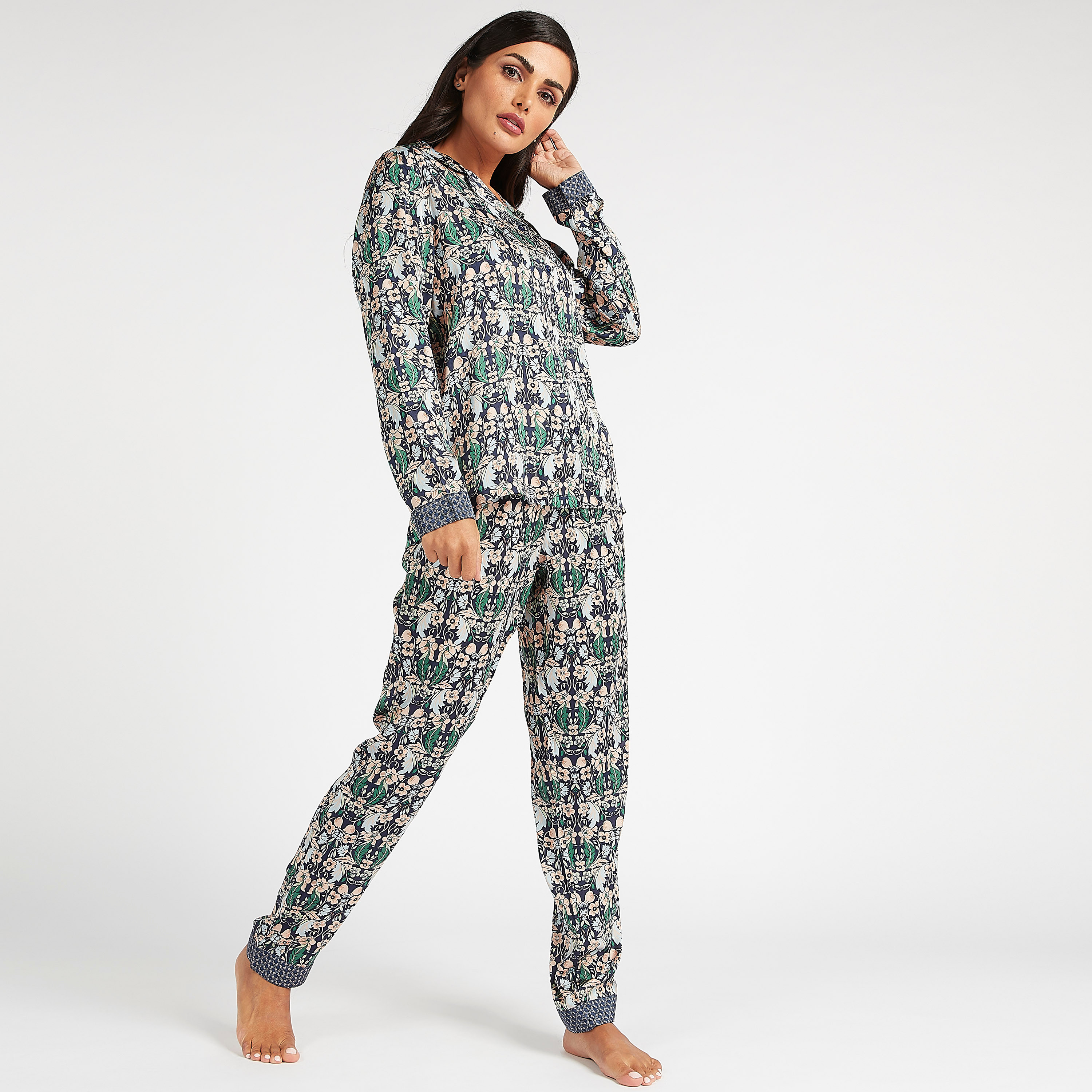 طقم مستدام بنطلون بيجاما طويل وقميص بطبعات أزهار-women-clothing-nightwear-pyjamas-longsets-image-2