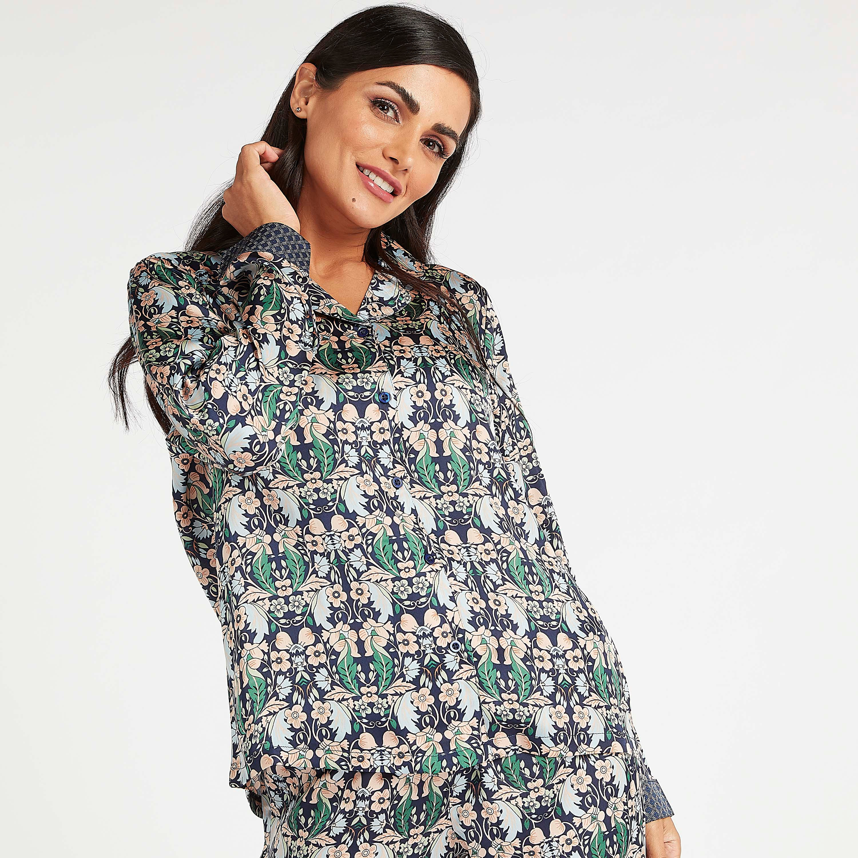 طقم مستدام بنطلون بيجاما طويل وقميص بطبعات أزهار-women-clothing-nightwear-pyjamas-longsets-image-3