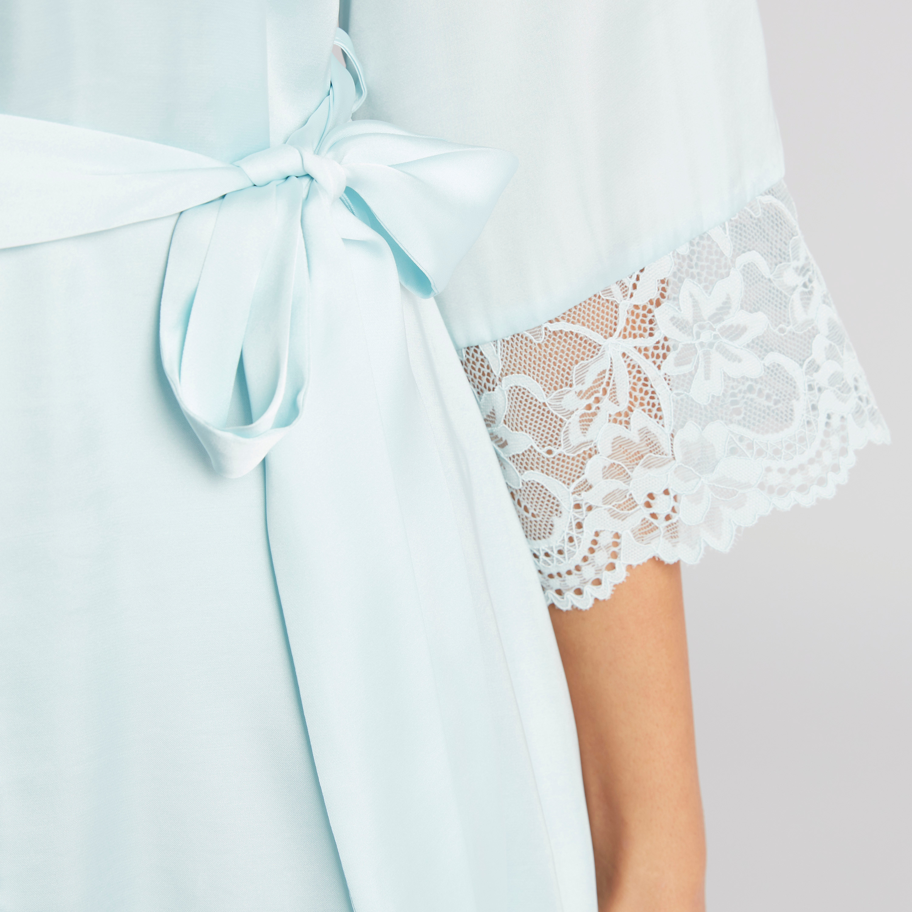 Lace Detailed Night Robe with Tie-Up Belt-women-clothing-nightwear-robes-image-6
