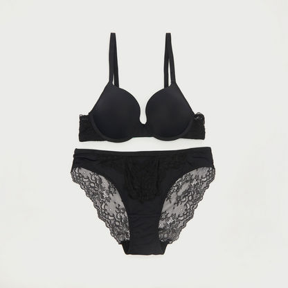 Lace Detailed Padded Bra with Briefs