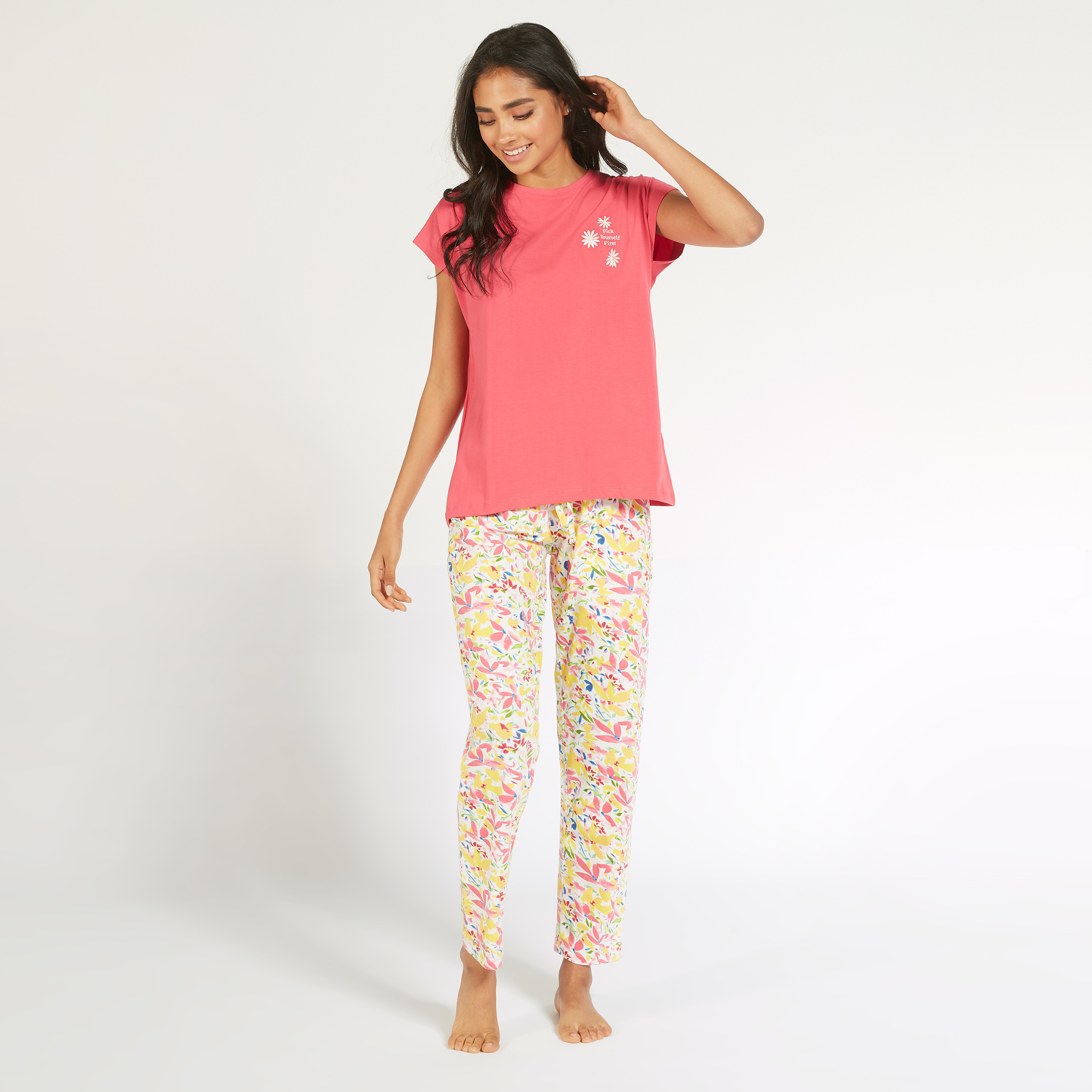 طقم بنطلون بيجاما برباط إغلاق وتيشيرت بنقشة الزهور-women-clothing-nightwear-pyjamas-longsets-image-2