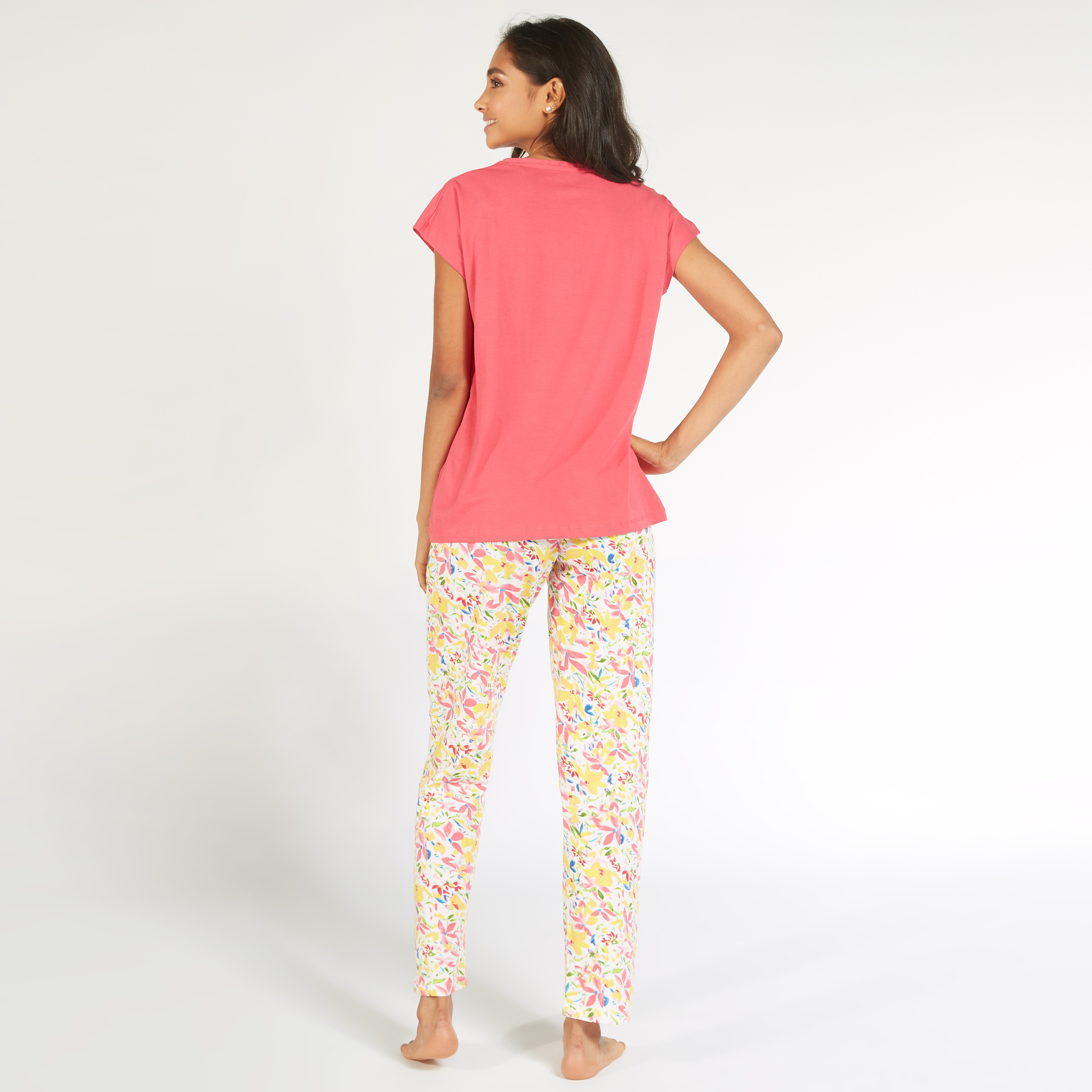 طقم بنطلون بيجاما برباط إغلاق وتيشيرت بنقشة الزهور-women-clothing-nightwear-pyjamas-longsets-image-5