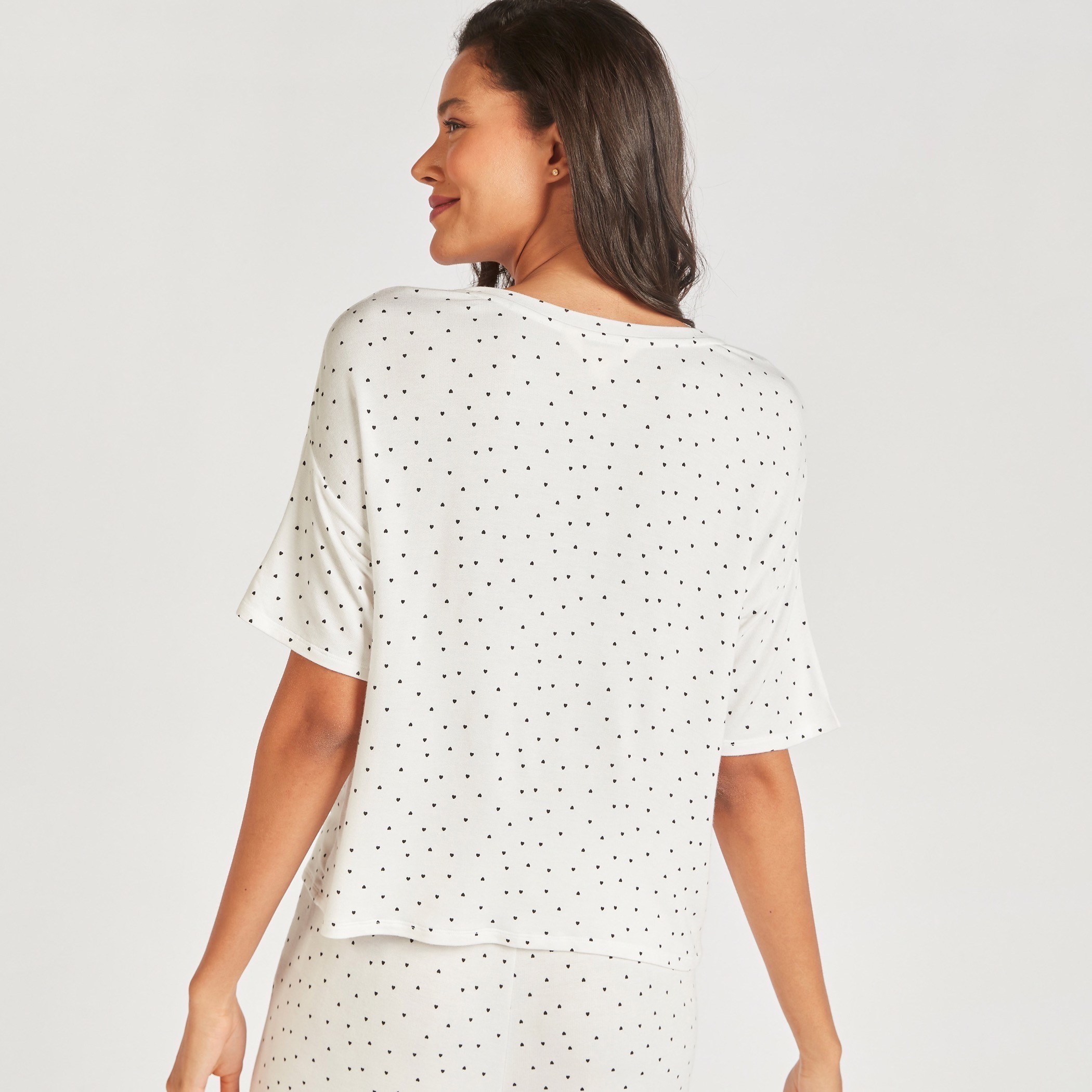 تيشيرت بطبعات منقطة وأكمام قصيرة وياقة مستديرة-women-clothing-nightwear-pyjamas-tops-image-8