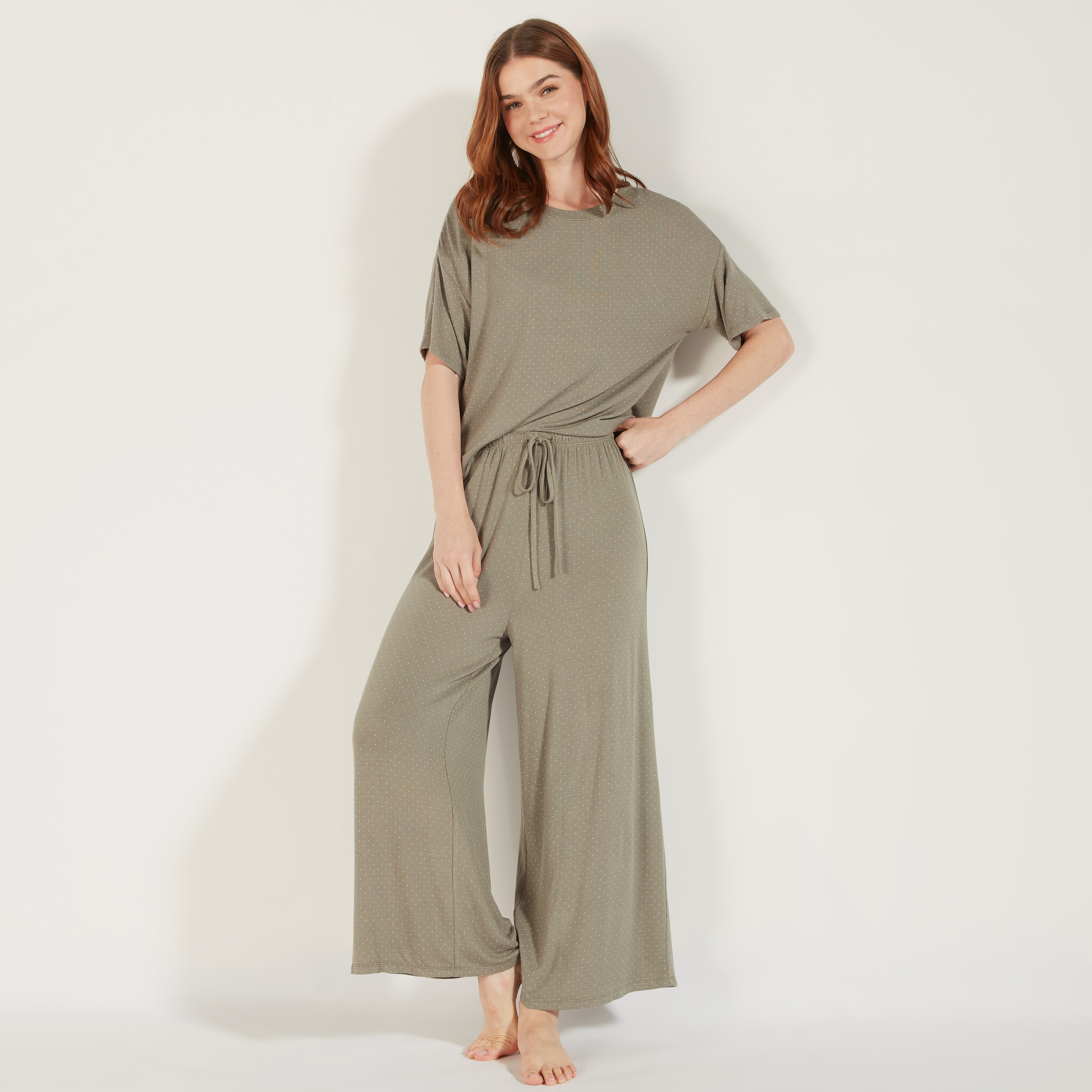 تيشيرت بطبعات منقطة وأكمام قصيرة وياقة مستديرة-women-clothing-nightwear-pyjamas-tops-image-2