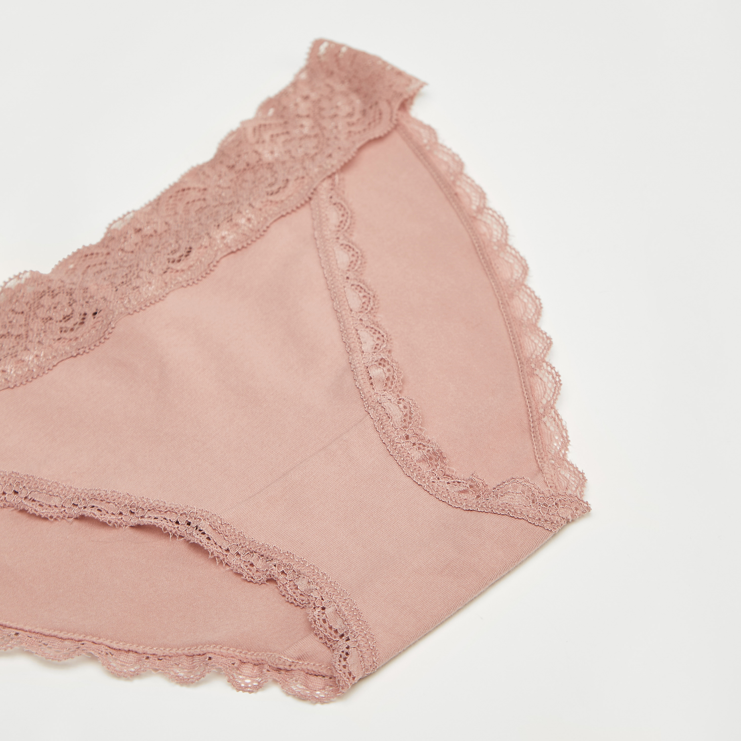 سروال بيكيني بخصر مطّاطي متوسط الارتفاع وتفاصيل دانتيل-women-clothing-lingerie-panties-image-5