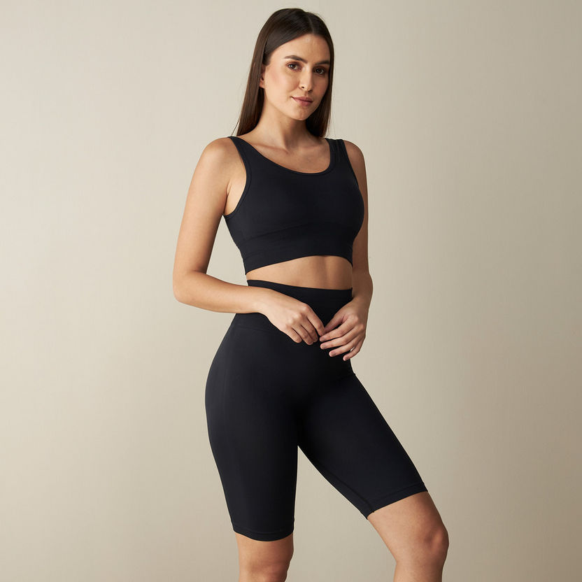 Buy Women's Solid Seamless Bra and Cycling Shorts Set Online ...