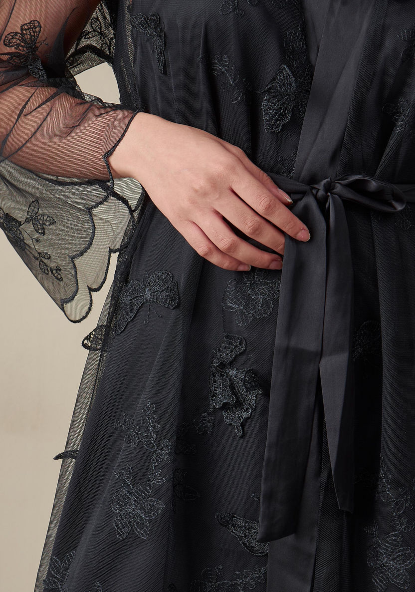 Shop Lace Detail Robe with Tie-Up Belt Online | Splash Saudi