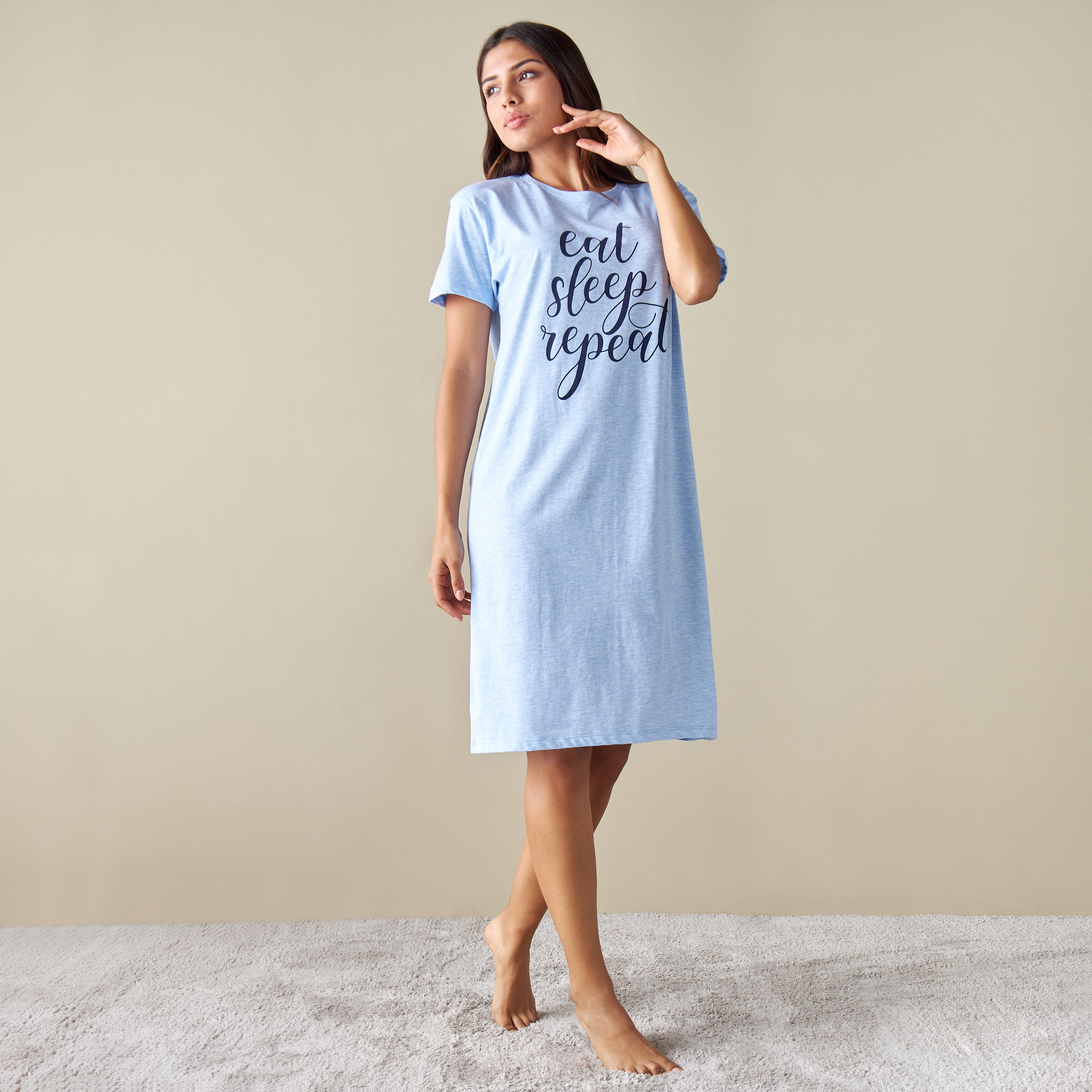 قميص نوم بأكمام قصيرة وطبعات-women-clothing-nightwear-nighties-image-2