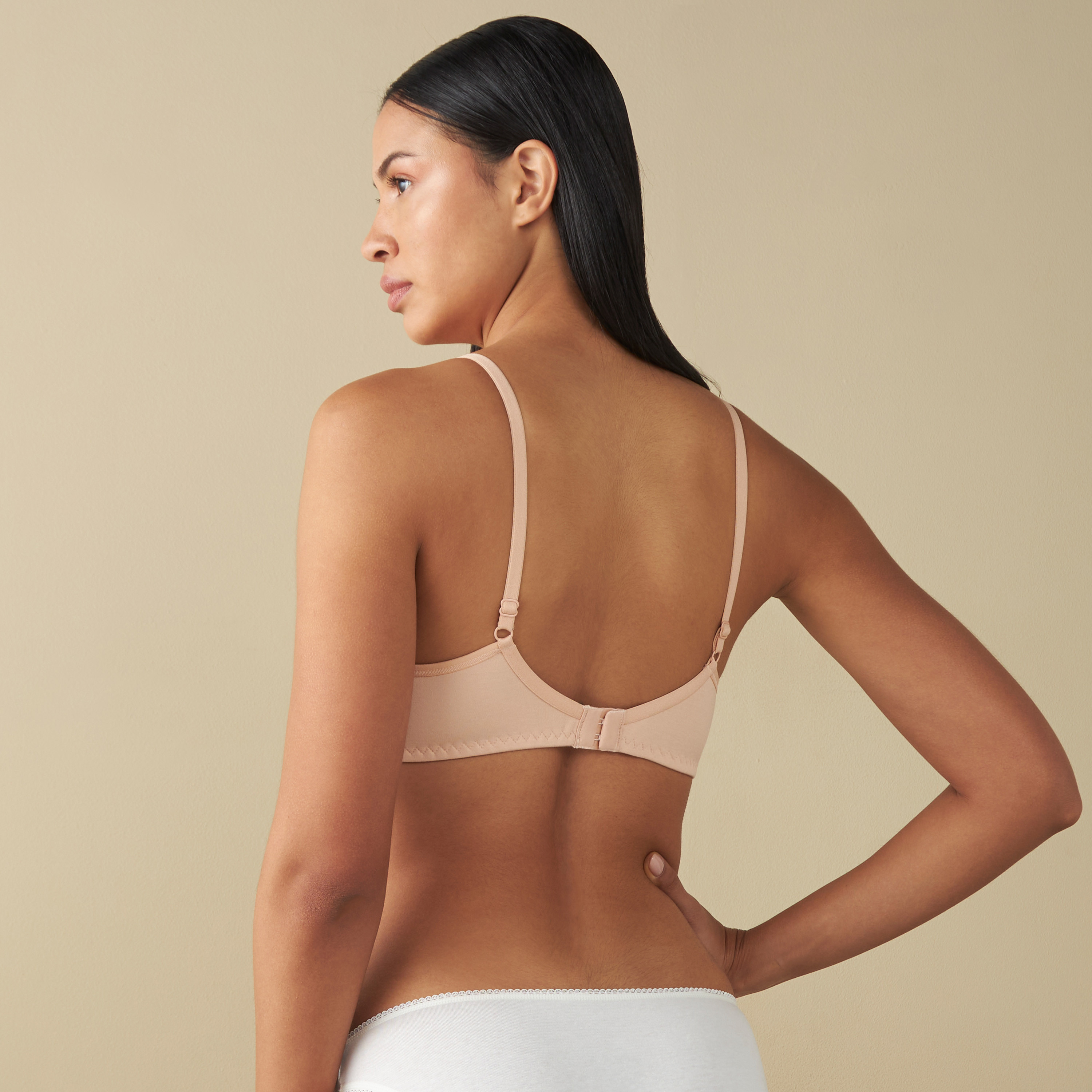 Non-Wired Non-Padded Bra with Adjustable Straps-women-clothing-lingerie-bras-image-3