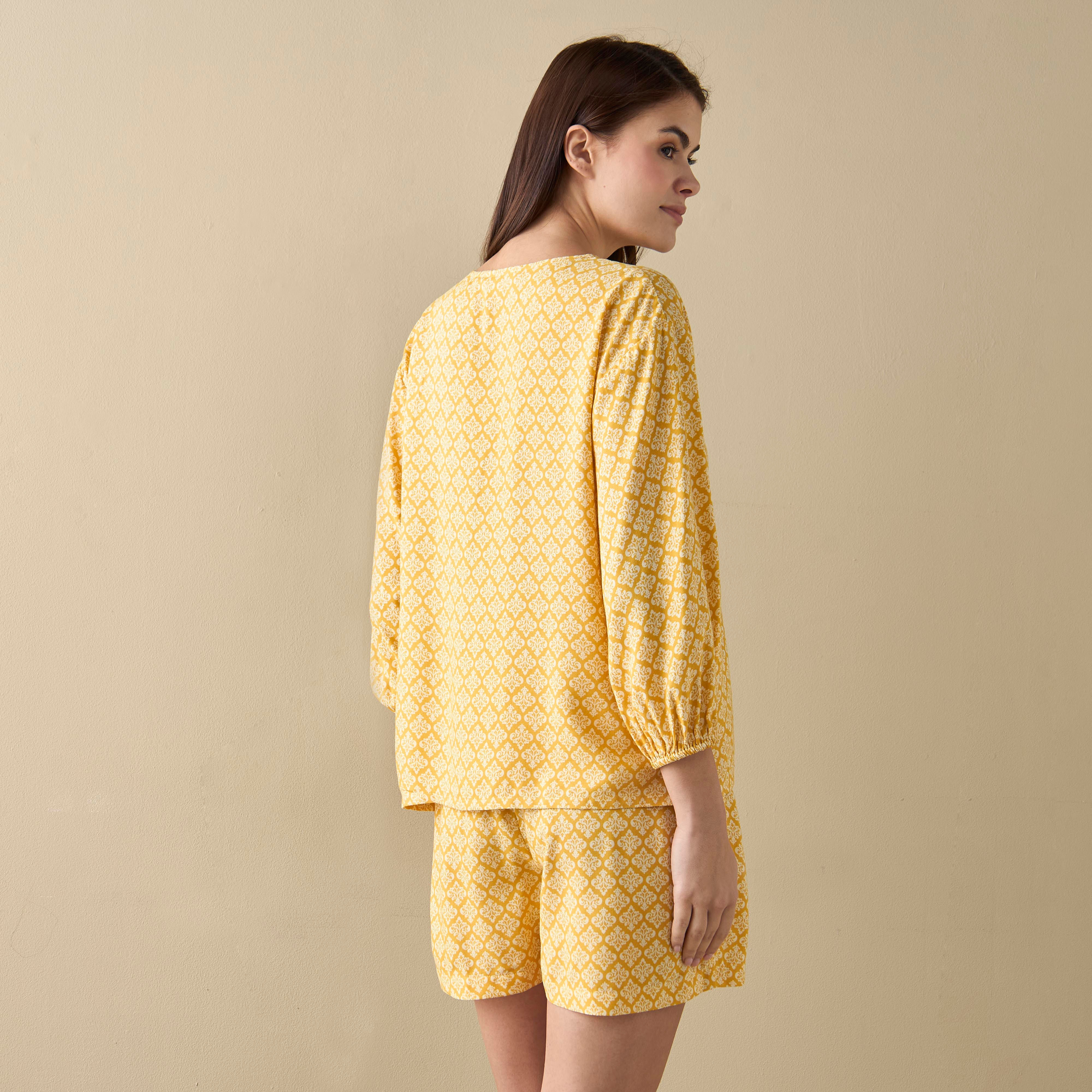 All-Over Print Top and Shorts Set-women-clothing-nightwear-pyjamas-shortsets-image-3