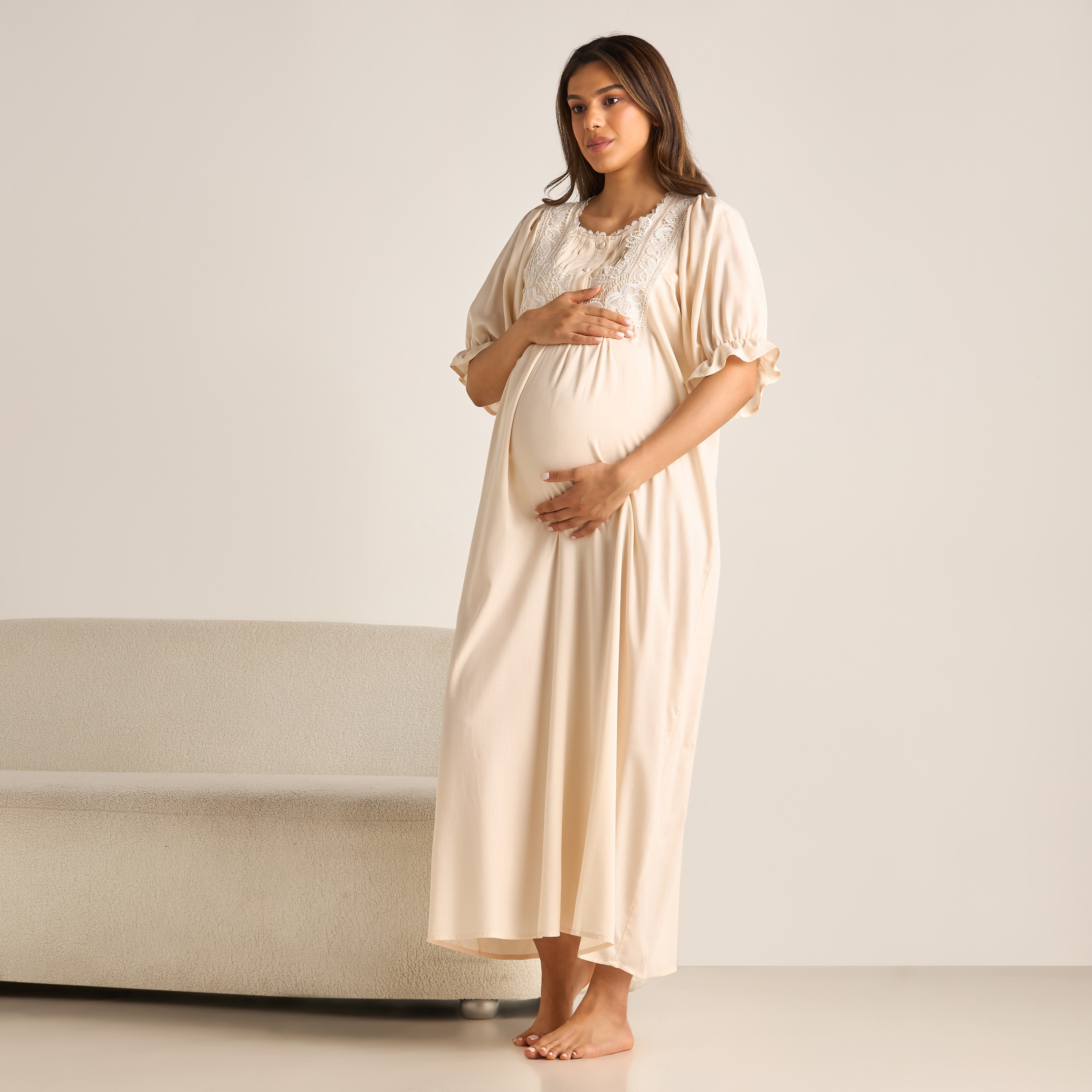 قميص نوم للحوامل بأكمام منفوخة وتفاصيل دانتيل-women-clothing-nightwear-nighties-image-1