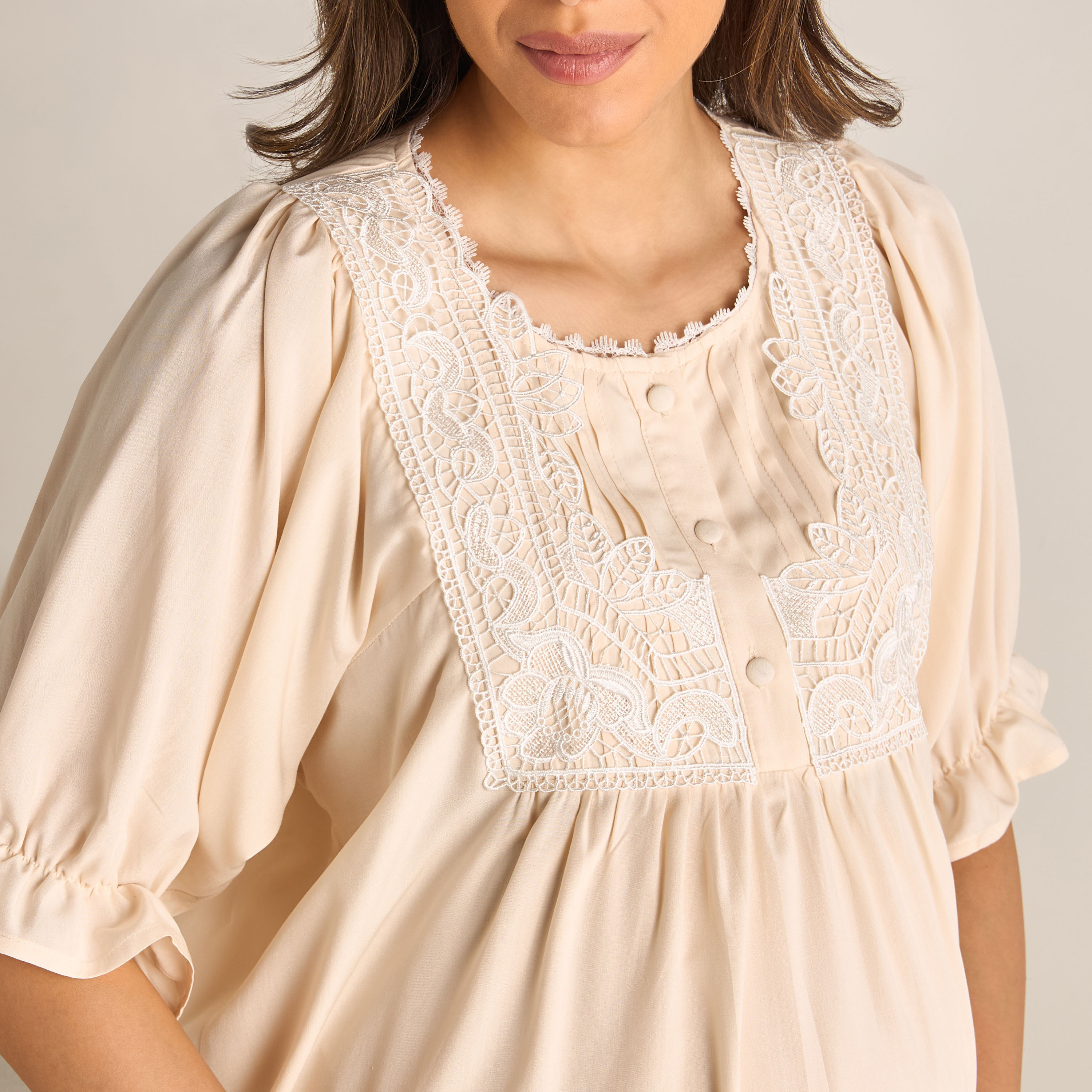 قميص نوم للحوامل بأكمام منفوخة وتفاصيل دانتيل-women-clothing-nightwear-nighties-image-5