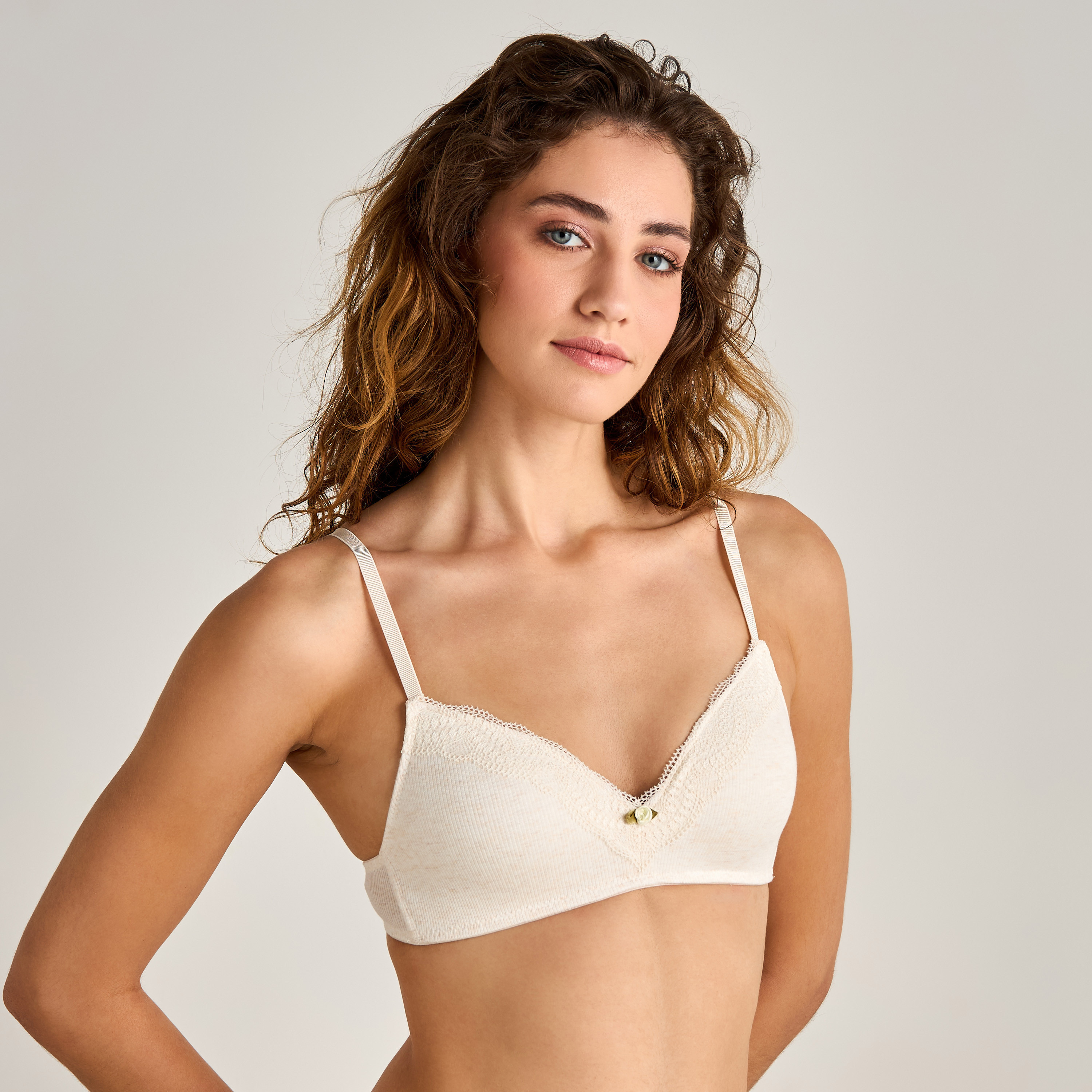 Set of 2 - Lace Detail Ribbed Bra with Hook and Eye Closure-women-clothing-lingerie-bras-image-6