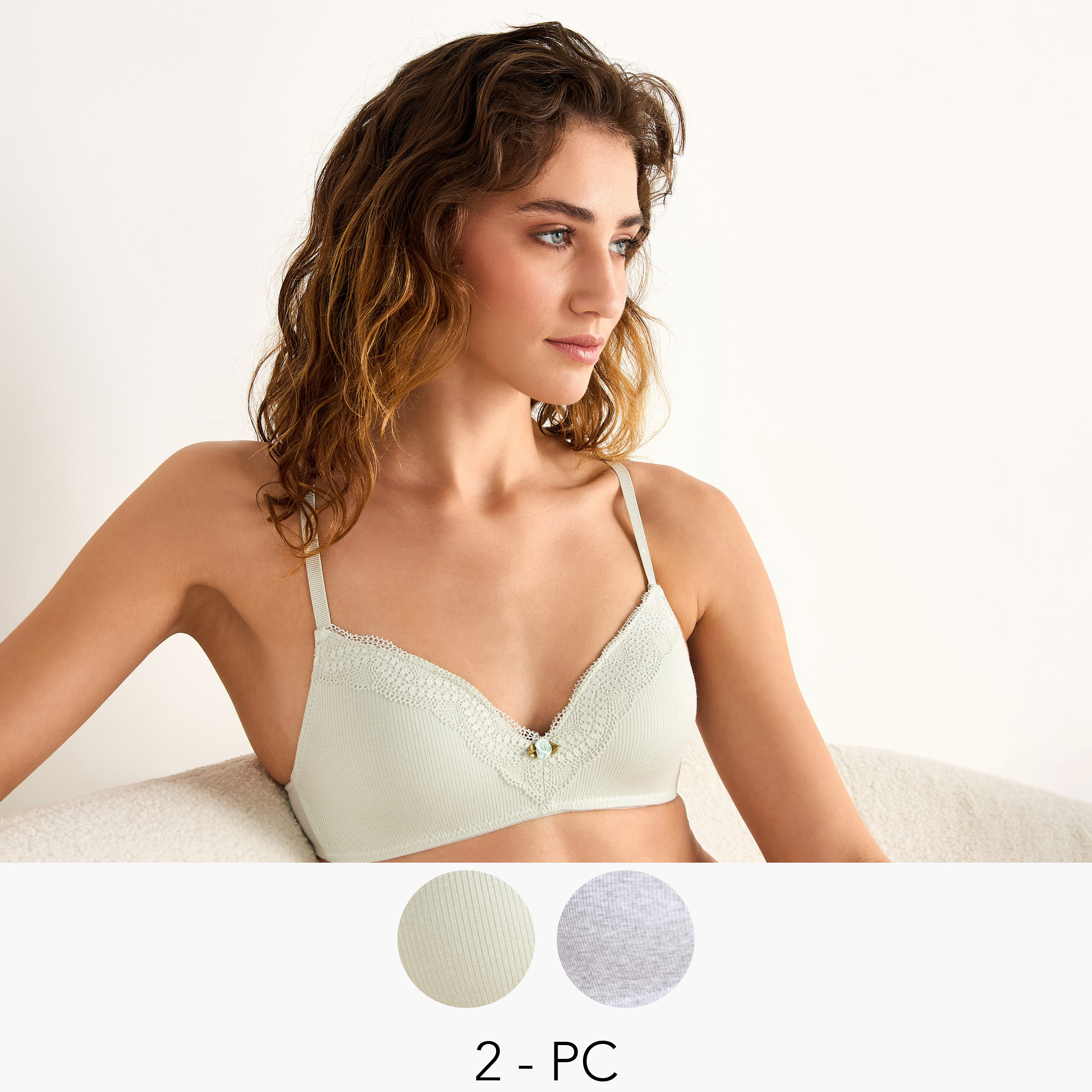 طقم صدرية مضلعة بمشبك إغلاق وتفاصيل دانتيل من قطعتين-women-clothing-lingerie-bras-image-1