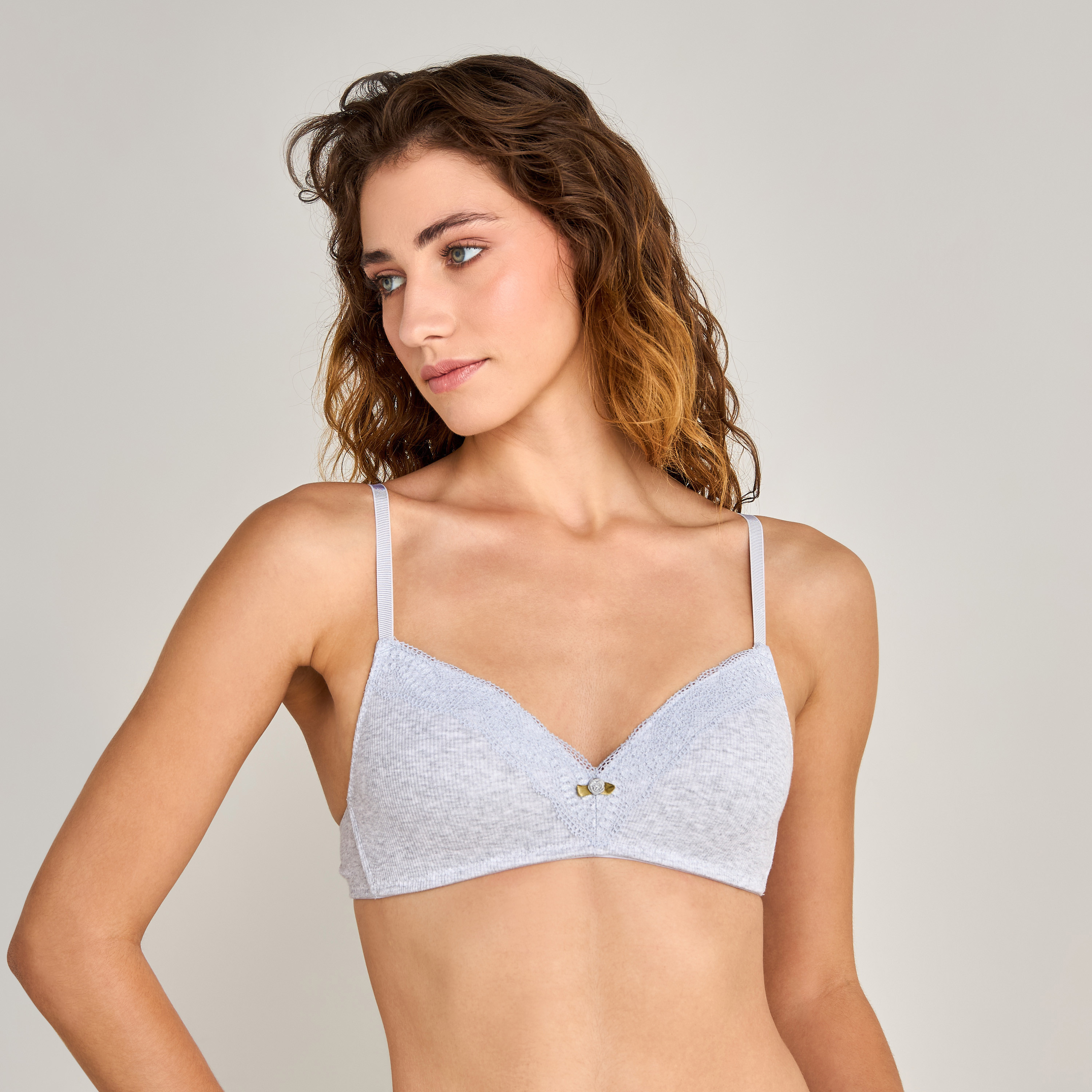 طقم صدرية مضلعة بمشبك إغلاق وتفاصيل دانتيل من قطعتين-women-clothing-lingerie-bras-image-6