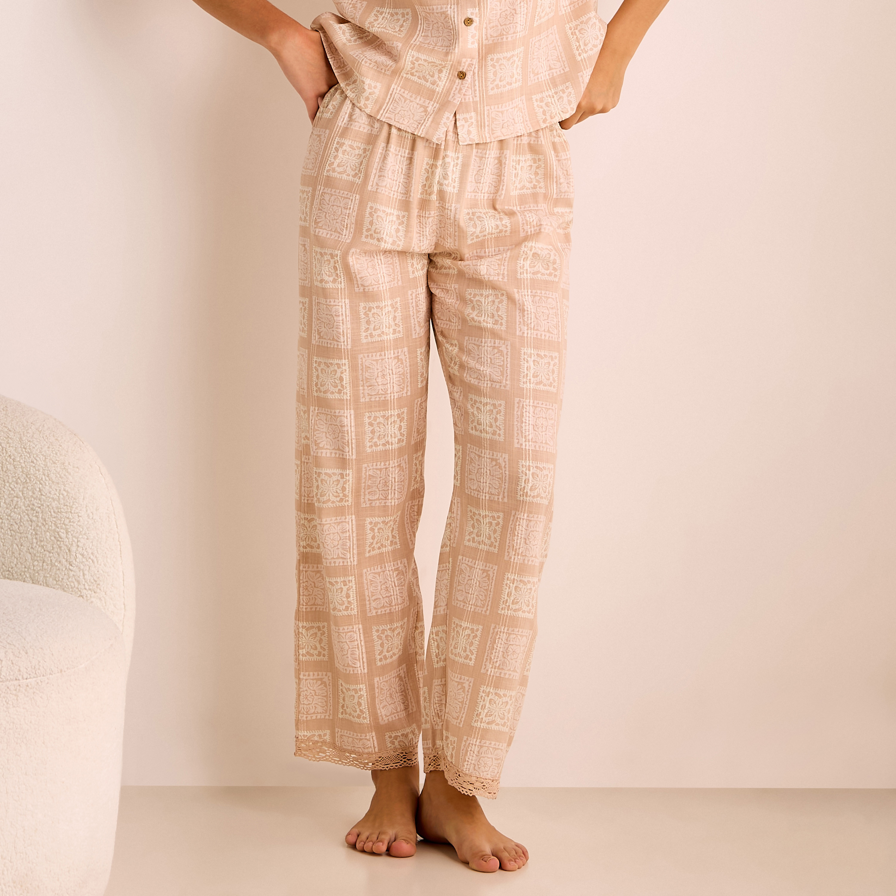 طقم بيجاما بطبعات-women-clothing-nightwear-pyjamas-longsets-image-4