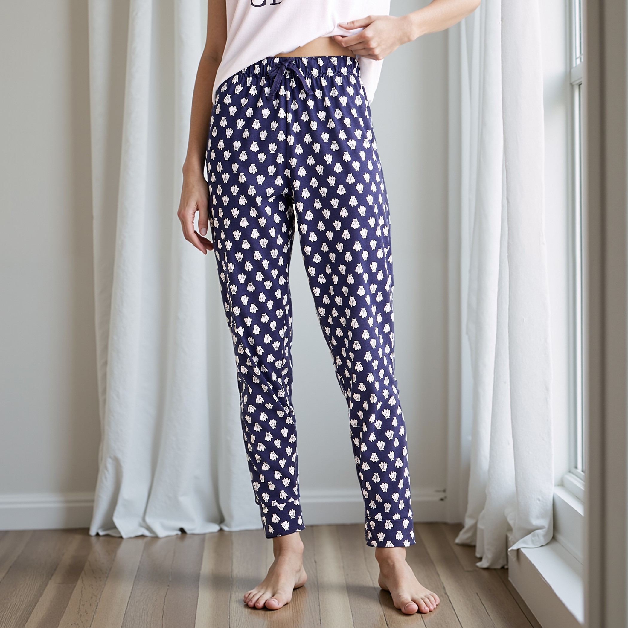 طقم بيجاما بطبعات-women-clothing-nightwear-pyjamas-longsets-image-3