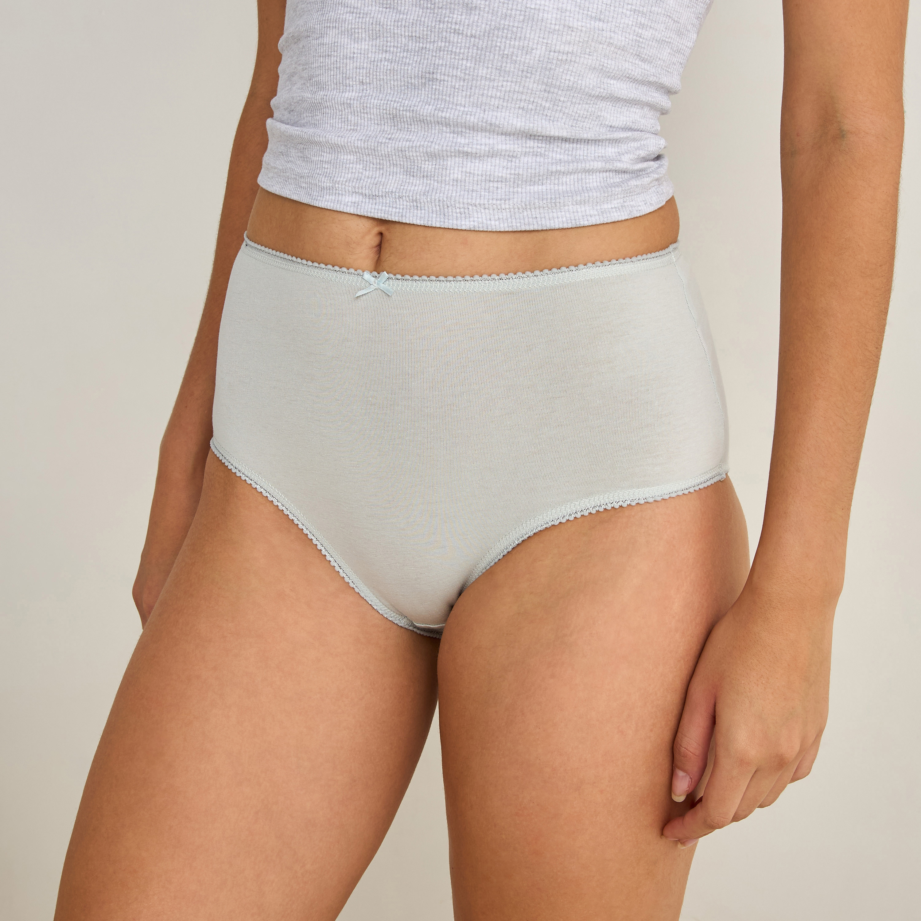 طقم سراويل داخلية كاملة 5 قطع بخصر مطاطي وتفاصيل فيونكة-women-clothing-lingerie-panties-image-8