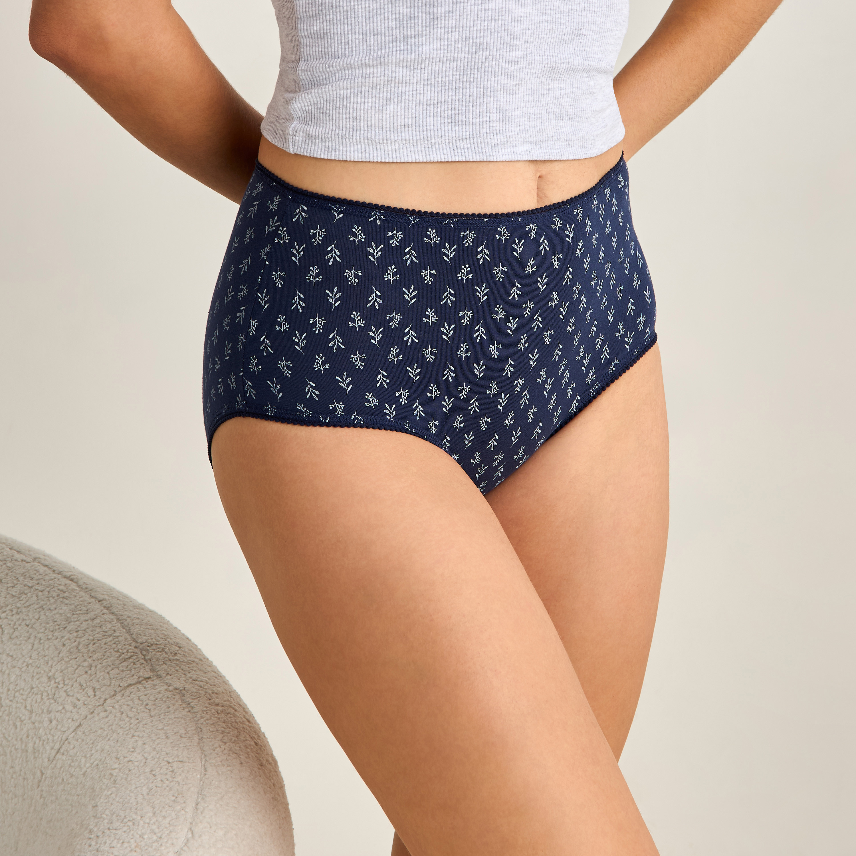 سراويل داخلية كاملة متنوعة بخصر مطاطي - طقم من 5 قطع-women-clothing-lingerie-panties-image-7
