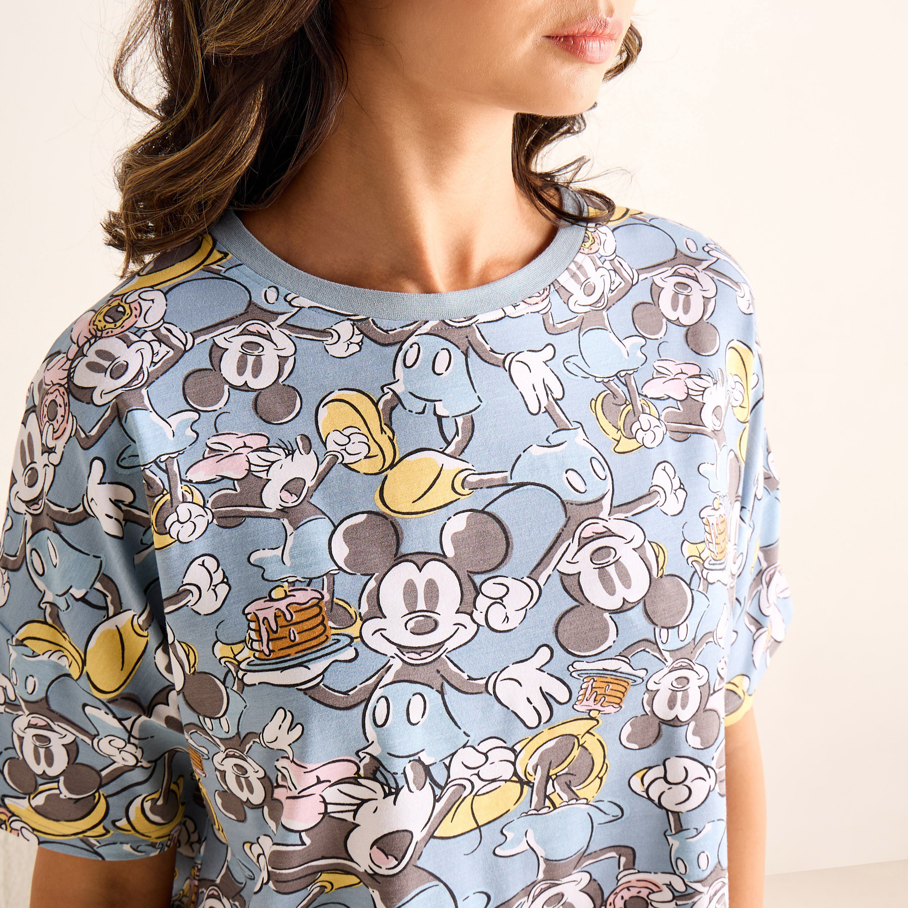 Mickey Mouse Print Shorts Set-women-clothing-nightwear-pyjamas-shortsets-image-5