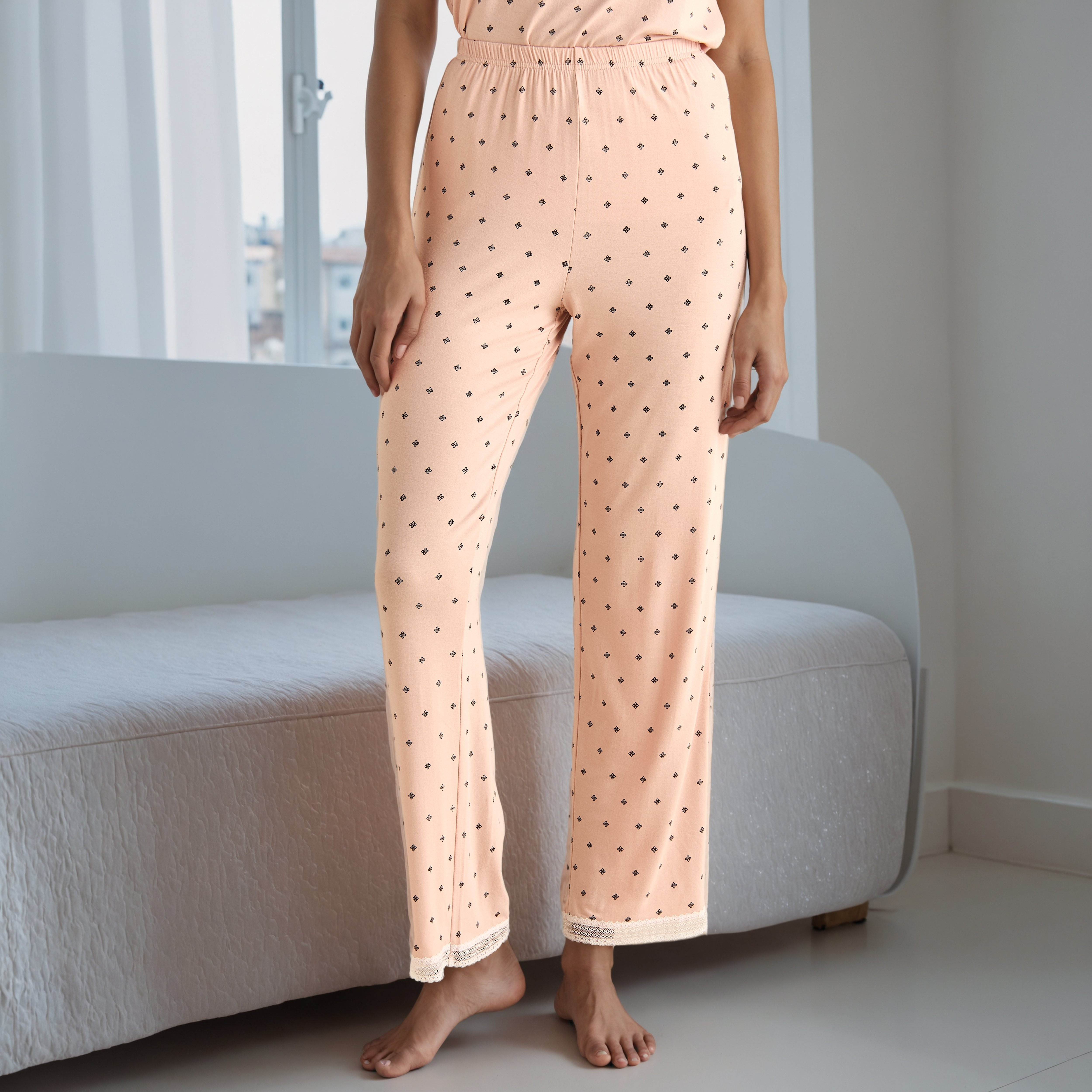 طقم بيجاما بطبعات-women-clothing-nightwear-pyjamas-longsets-image-3
