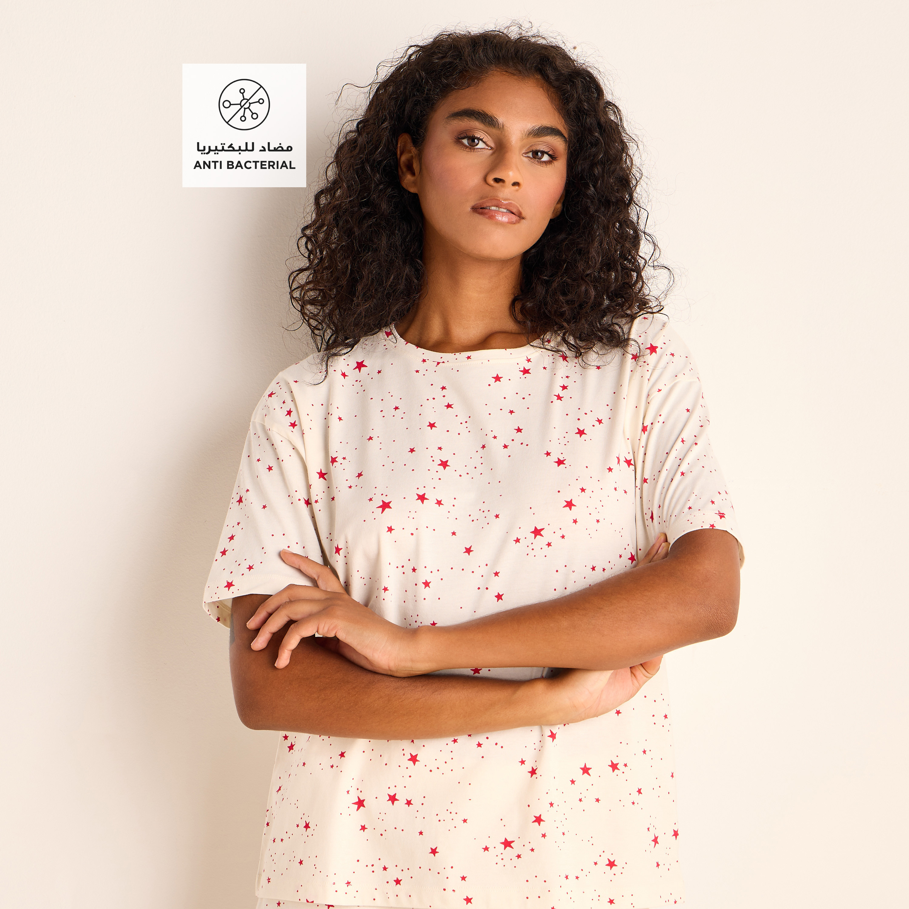 طقم شورت وتيشيرت بطبعات-women-clothing-nightwear-pyjamas-shortsets-image-2