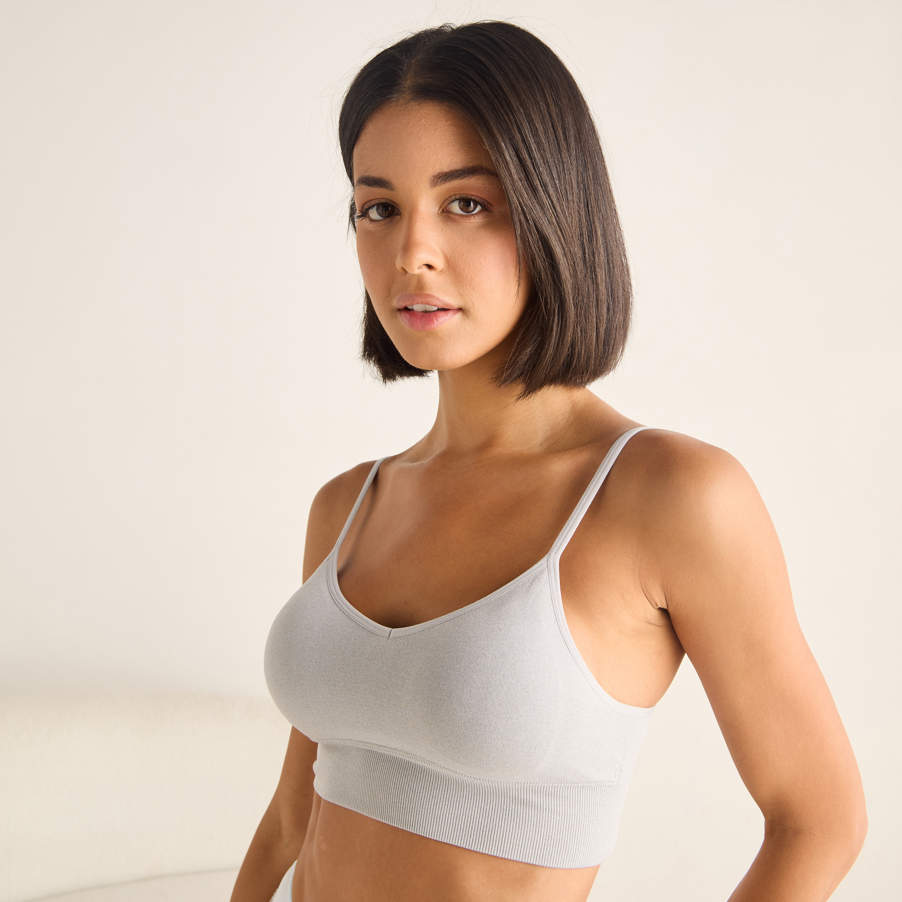 عبوة 3 قطع - صدريّة براليت دون خياطة-women-clothing-lingerie-bras-image-3