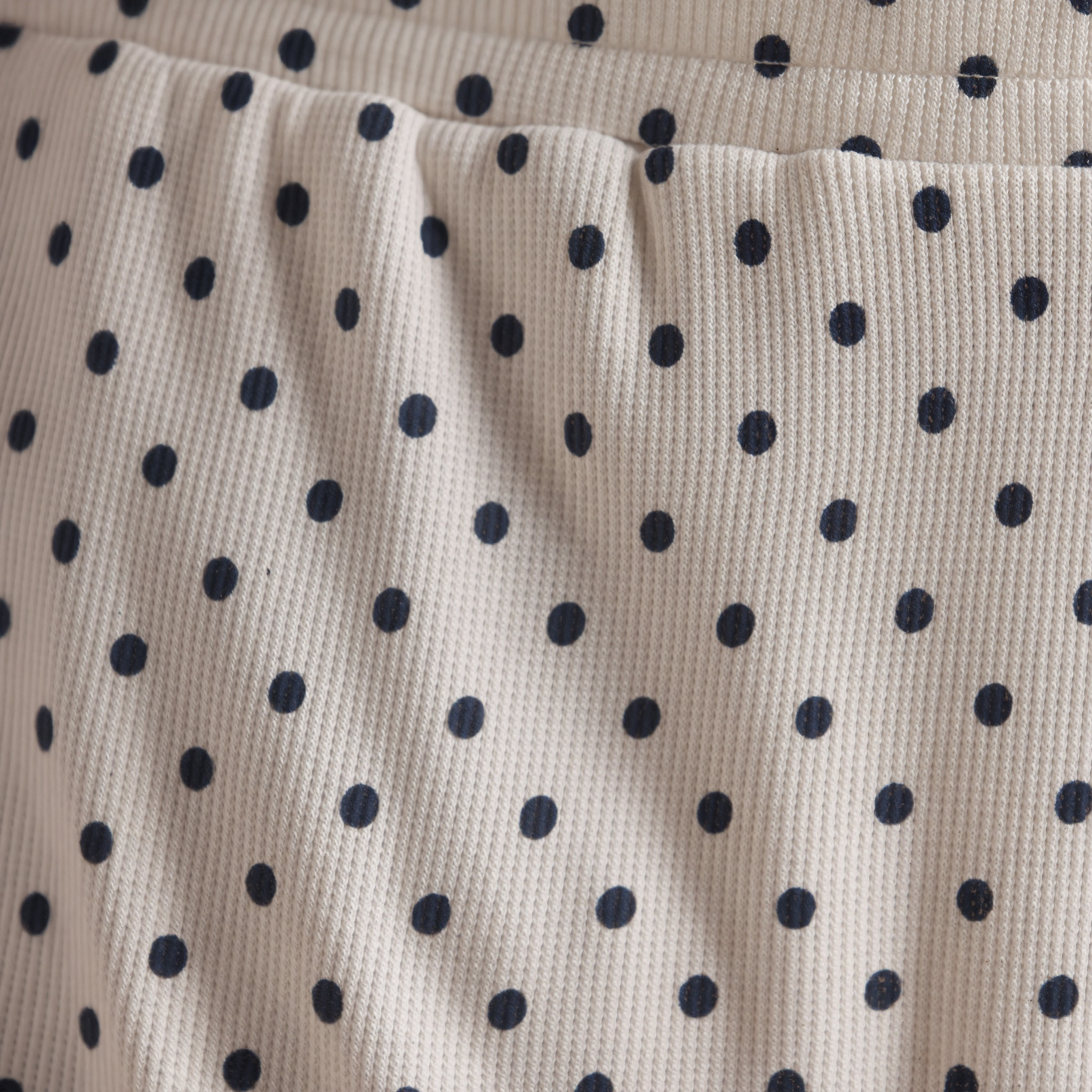 شورت بطبعات منقطة-women-clothing-nightwear-pyjamas-shortsets-image-1