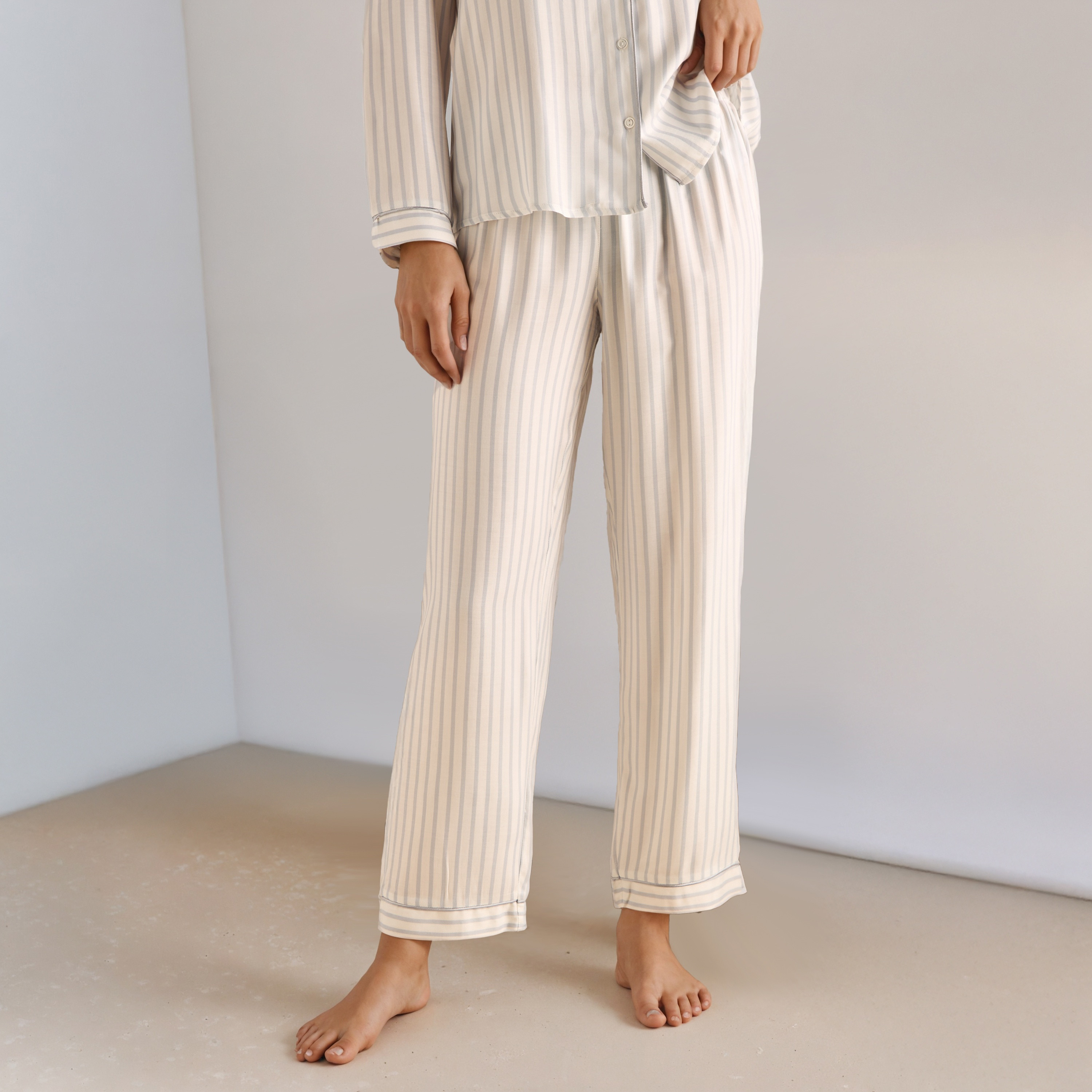 Striped Pyjama Set-women-clothing-nightwear-pyjamas-longsets-image-4