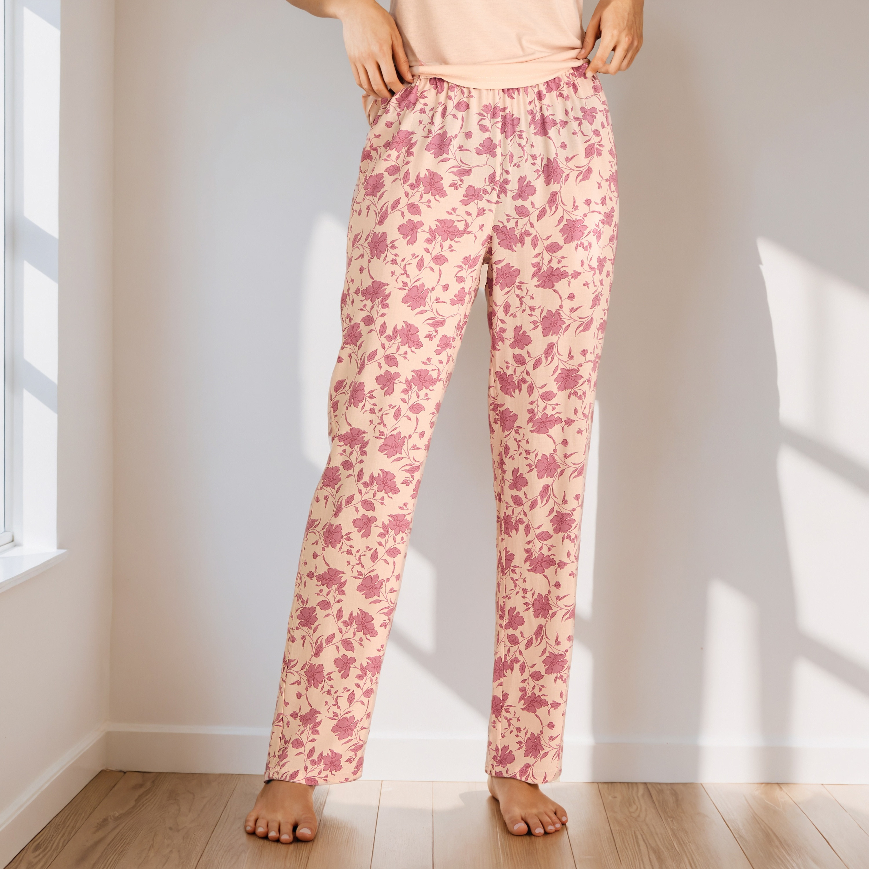 Floral Print Viscose Pyjama Set-women-clothing-nightwear-pyjamas-longsets-image-4