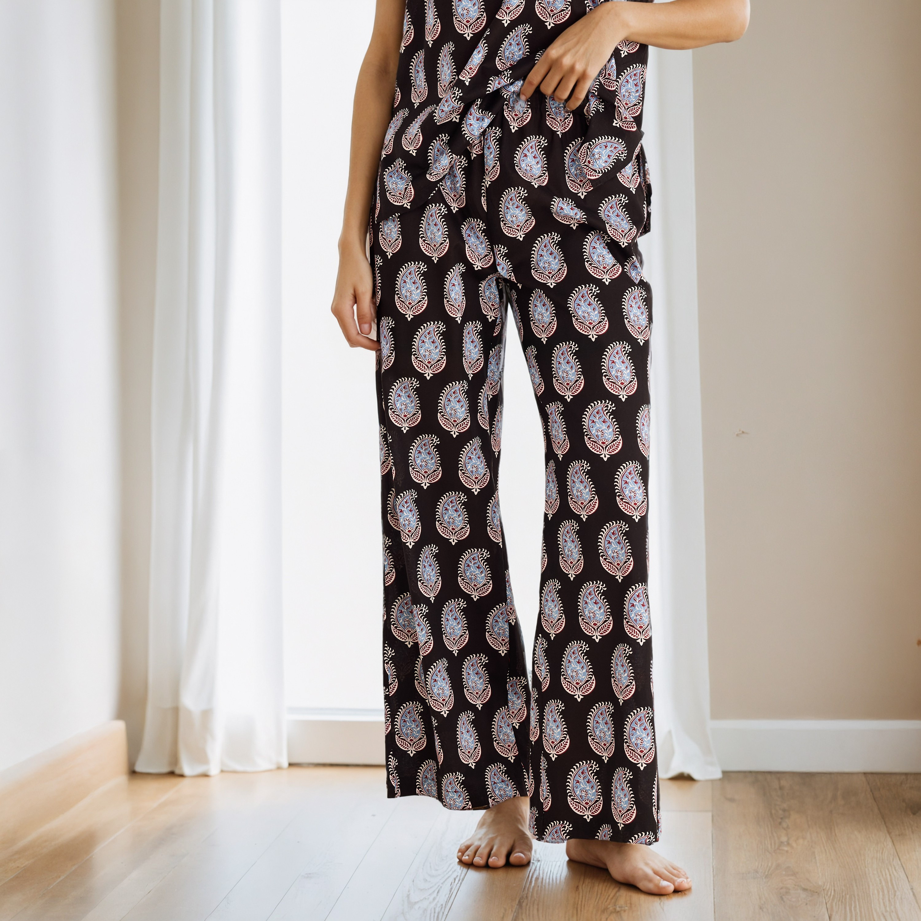 Printed Cotton Pyjama Set with Ruffle Sleeves-women-clothing-nightwear-pyjamas-longsets-image-4