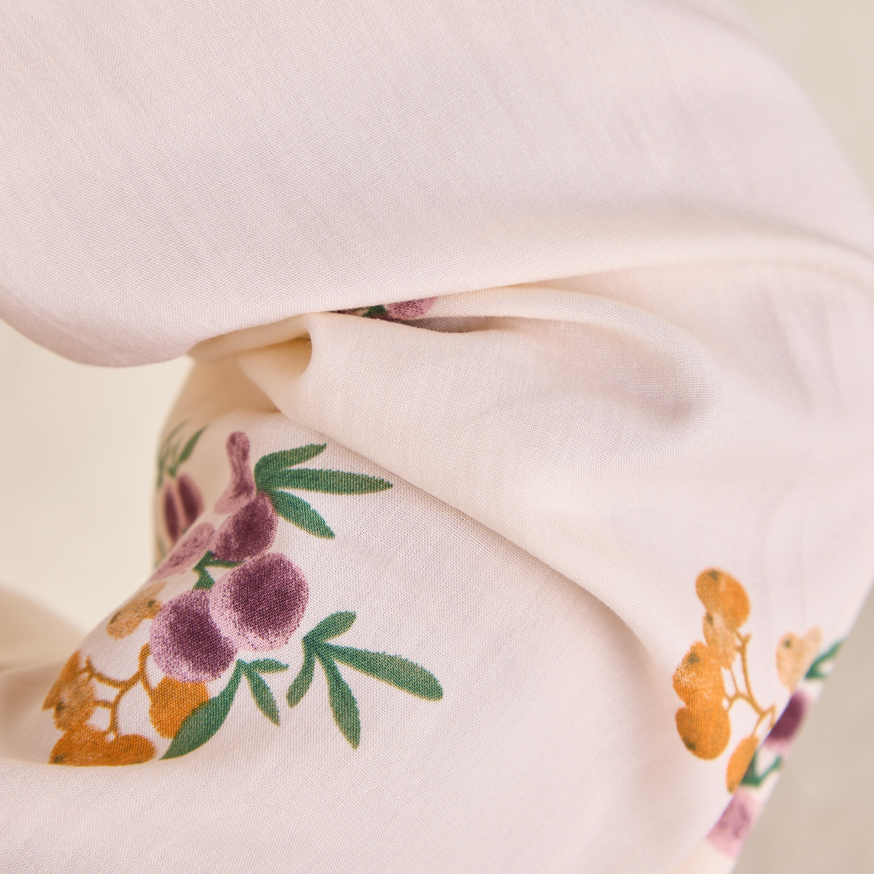 Floral Print Pyjama Set-women-clothing-nightwear-pyjamas-longsets-image-6
